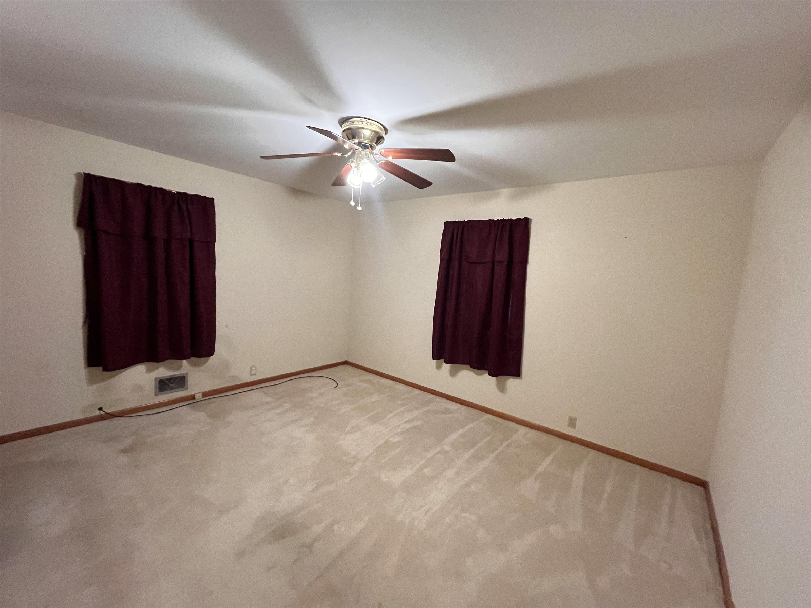 509 S 6th  Thayer, MO