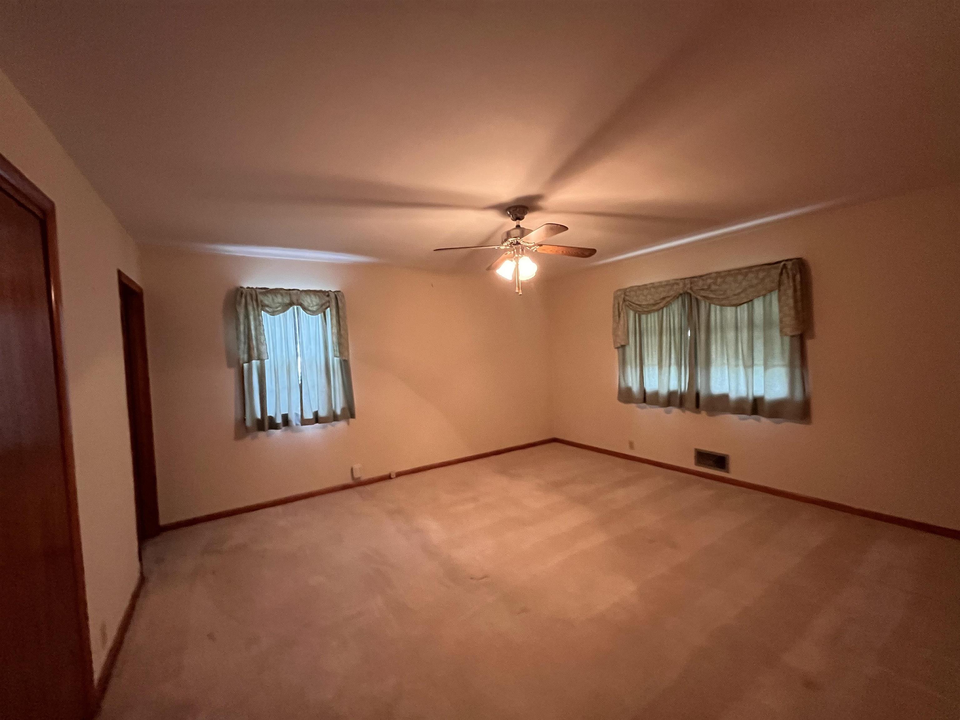 509 S 6th  Thayer, MO