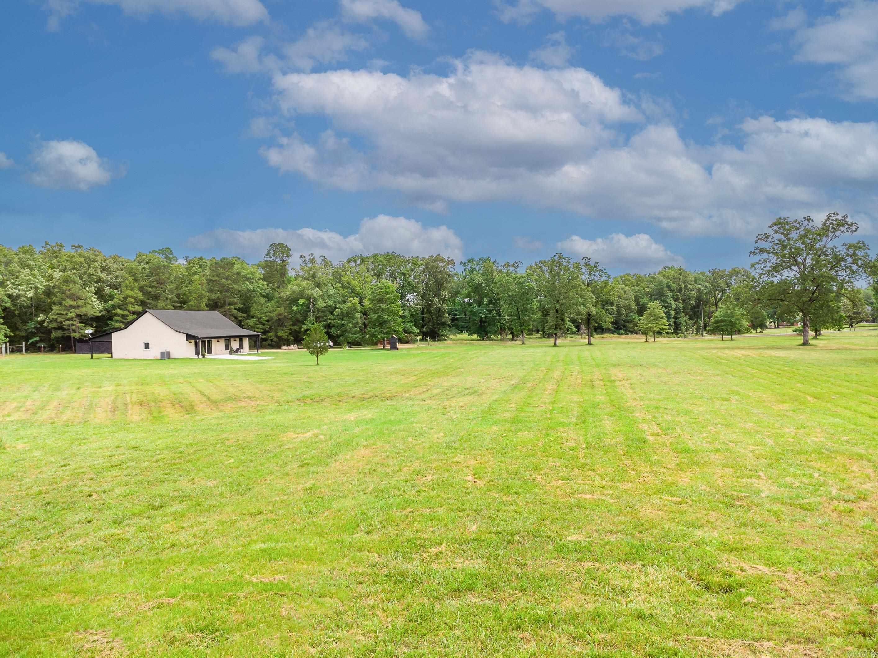 310 Round Mtn. Conway, AR 72034