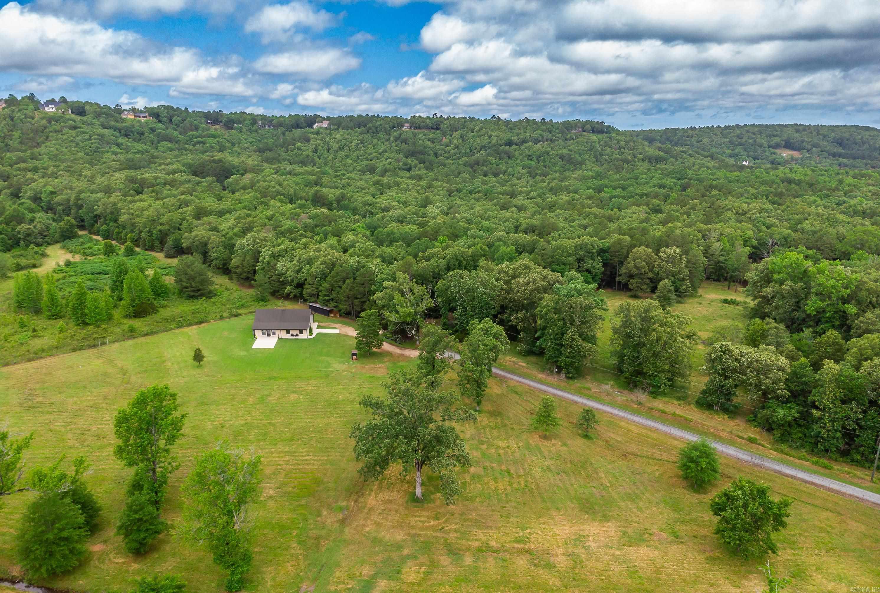 310 Round Mtn. Conway, AR 72034