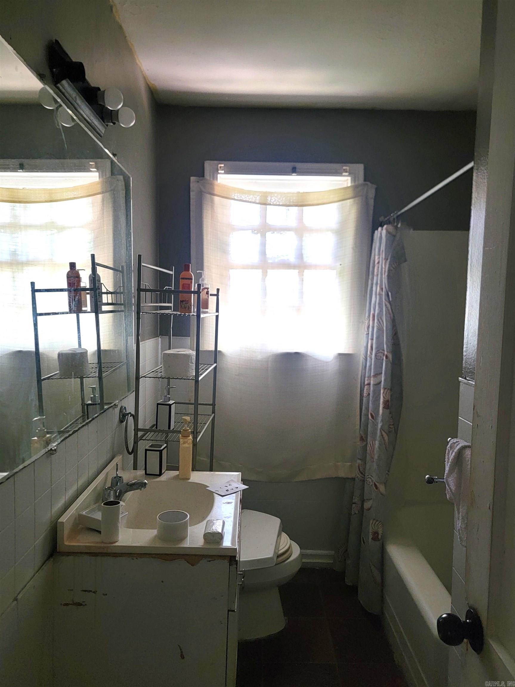 305 W 35  Pine Bluff, AR