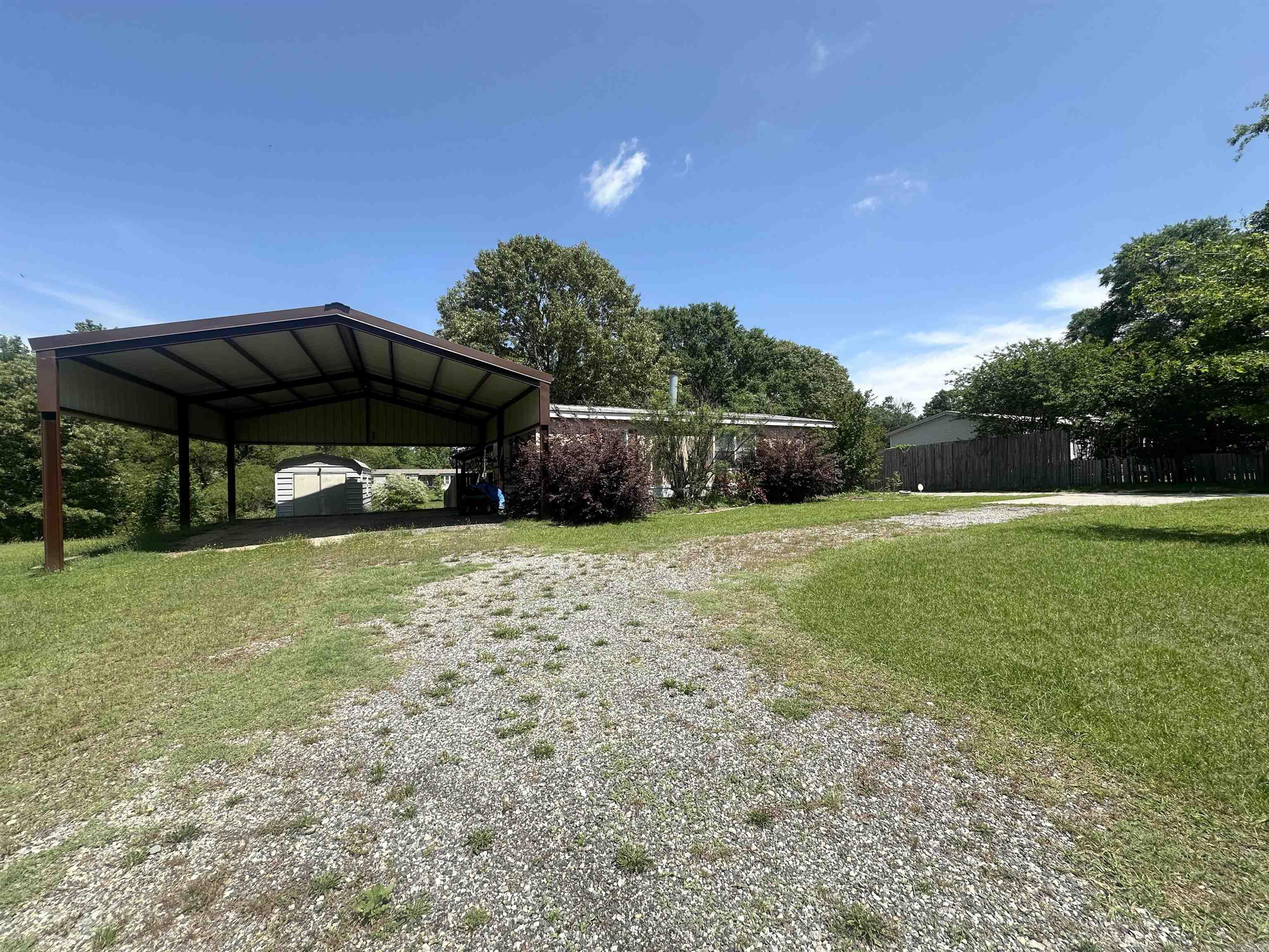 112  Springridge LN  Texarkana, TX