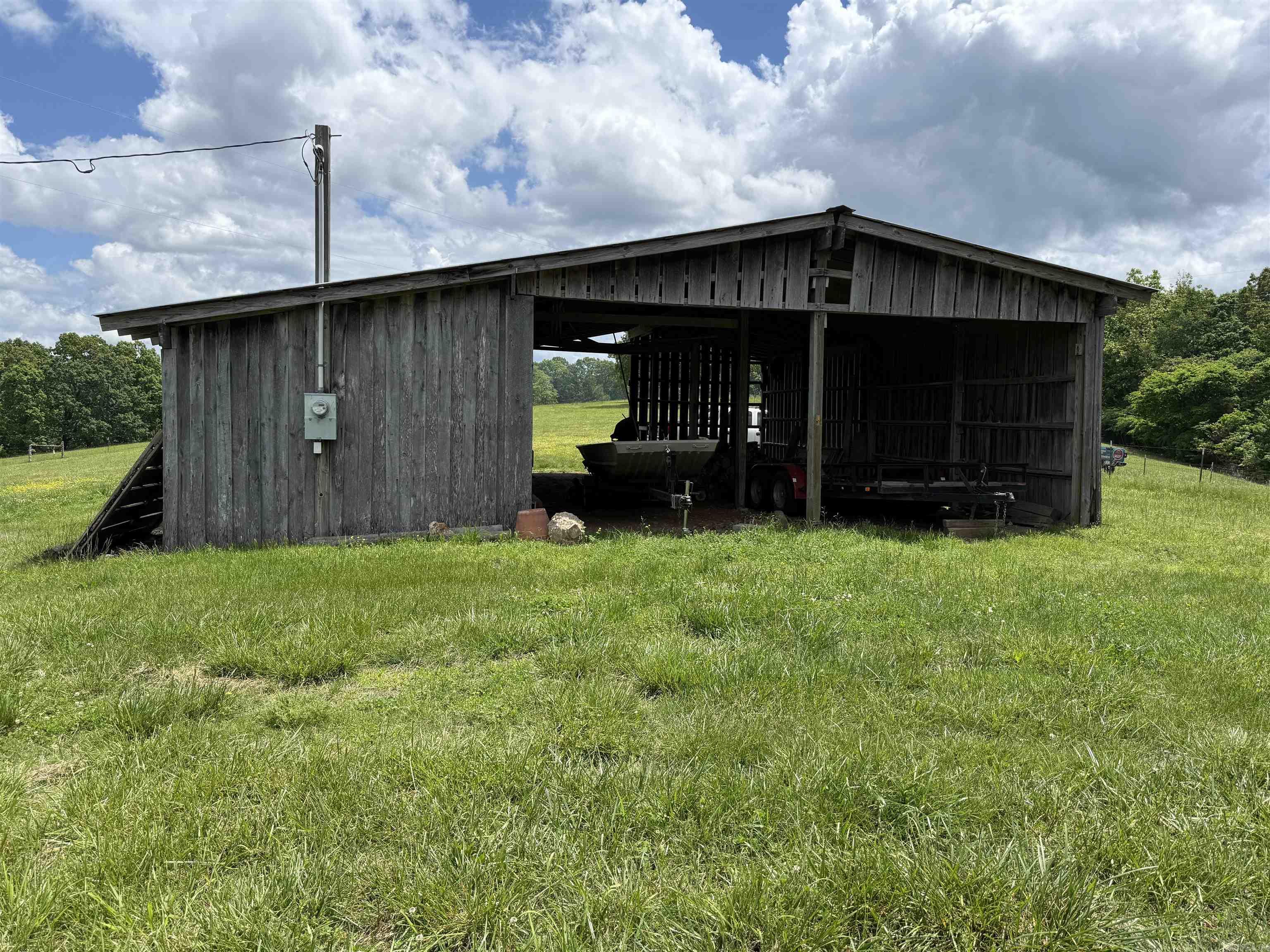 1366  Holmes  Mountain View, AR