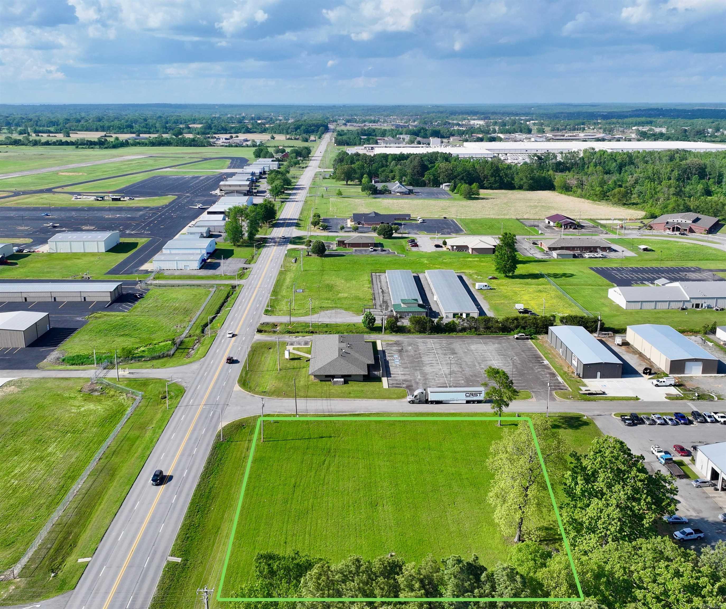 1601  Airport  Searcy, AR