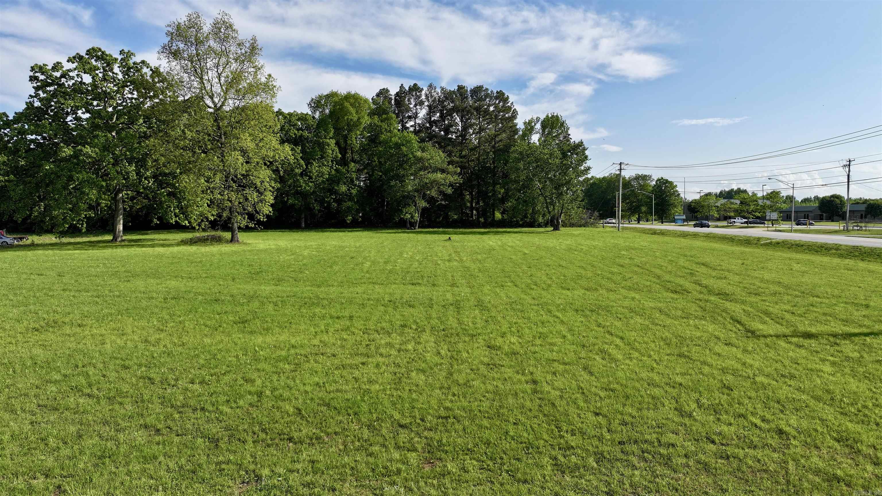 1601  Airport  Searcy, AR
