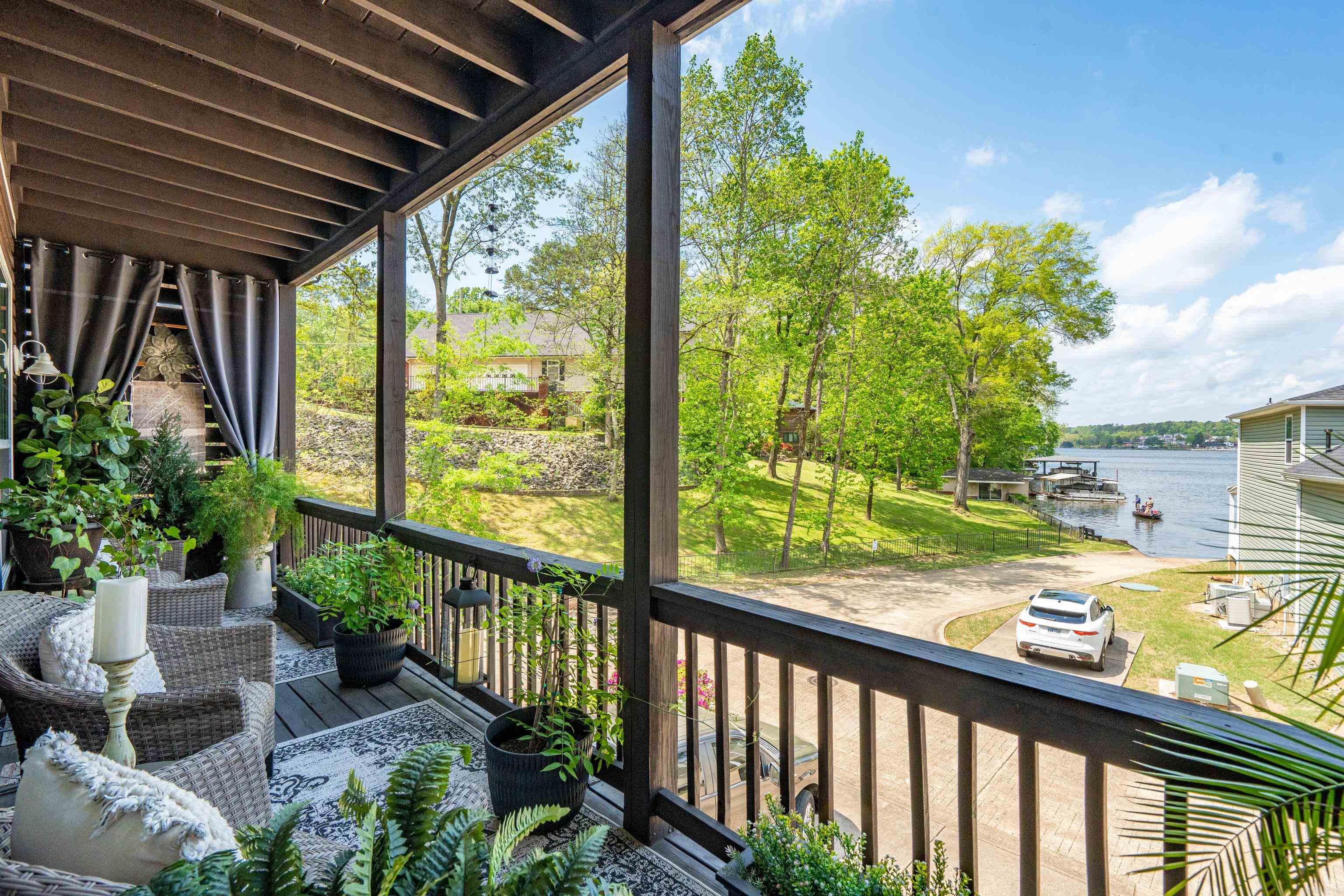 400 - E  Bayshore  Hot Springs, AR
