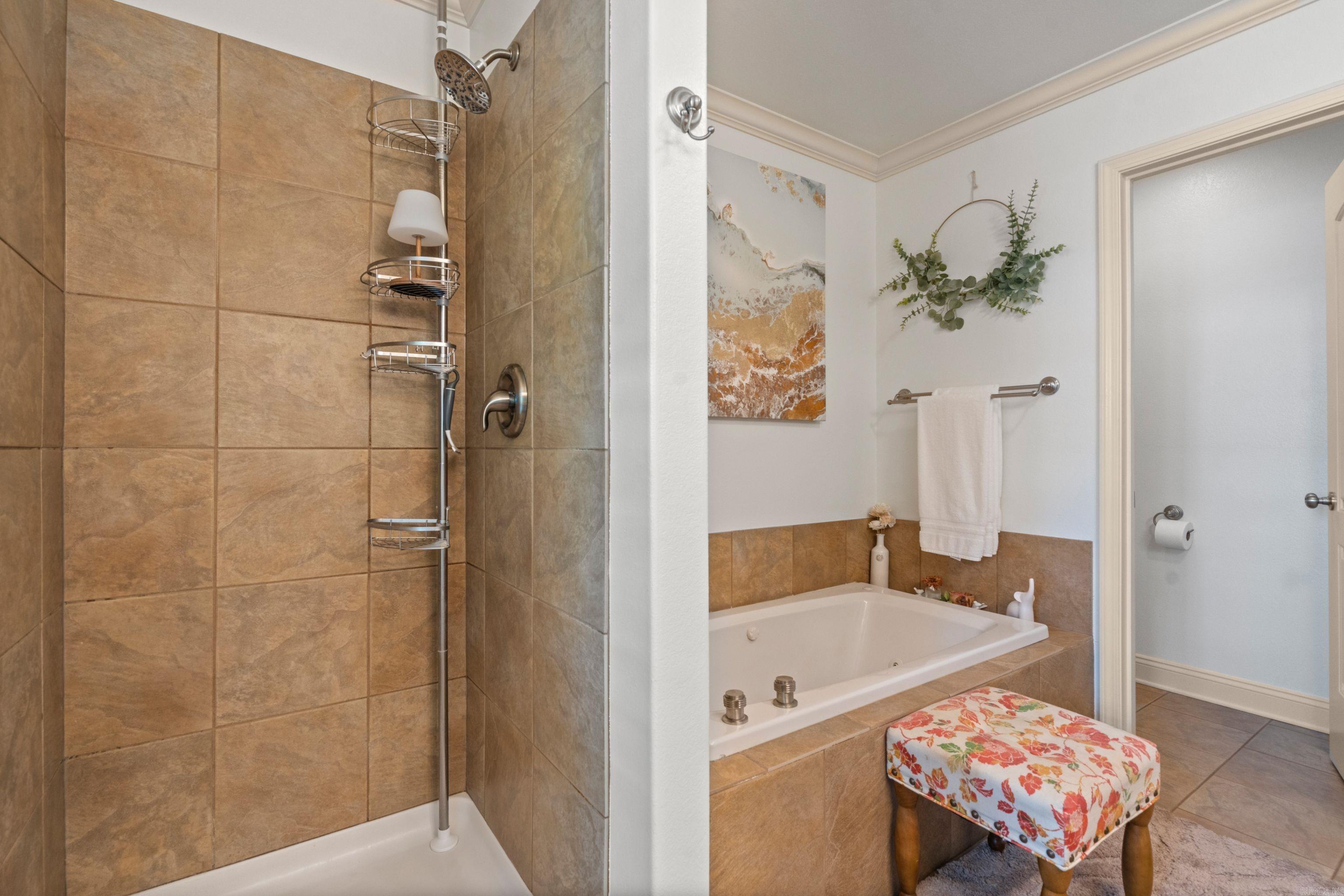400 - E  Bayshore  Hot Springs, AR