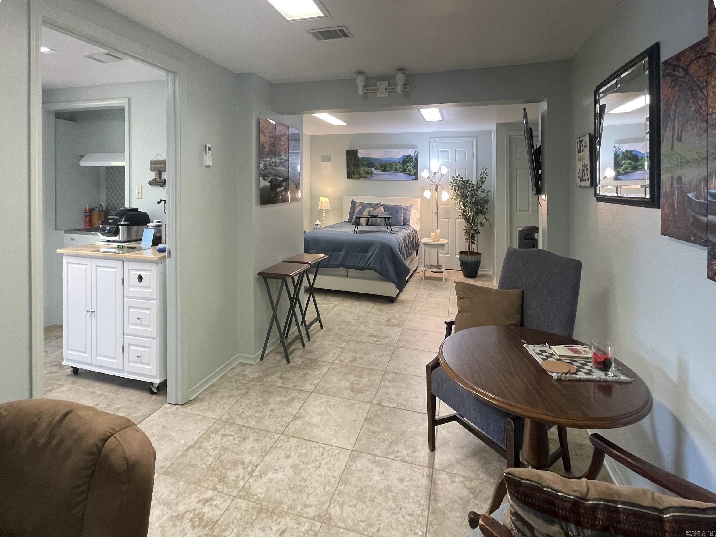 104  Silverwood  Hot Springs, AR