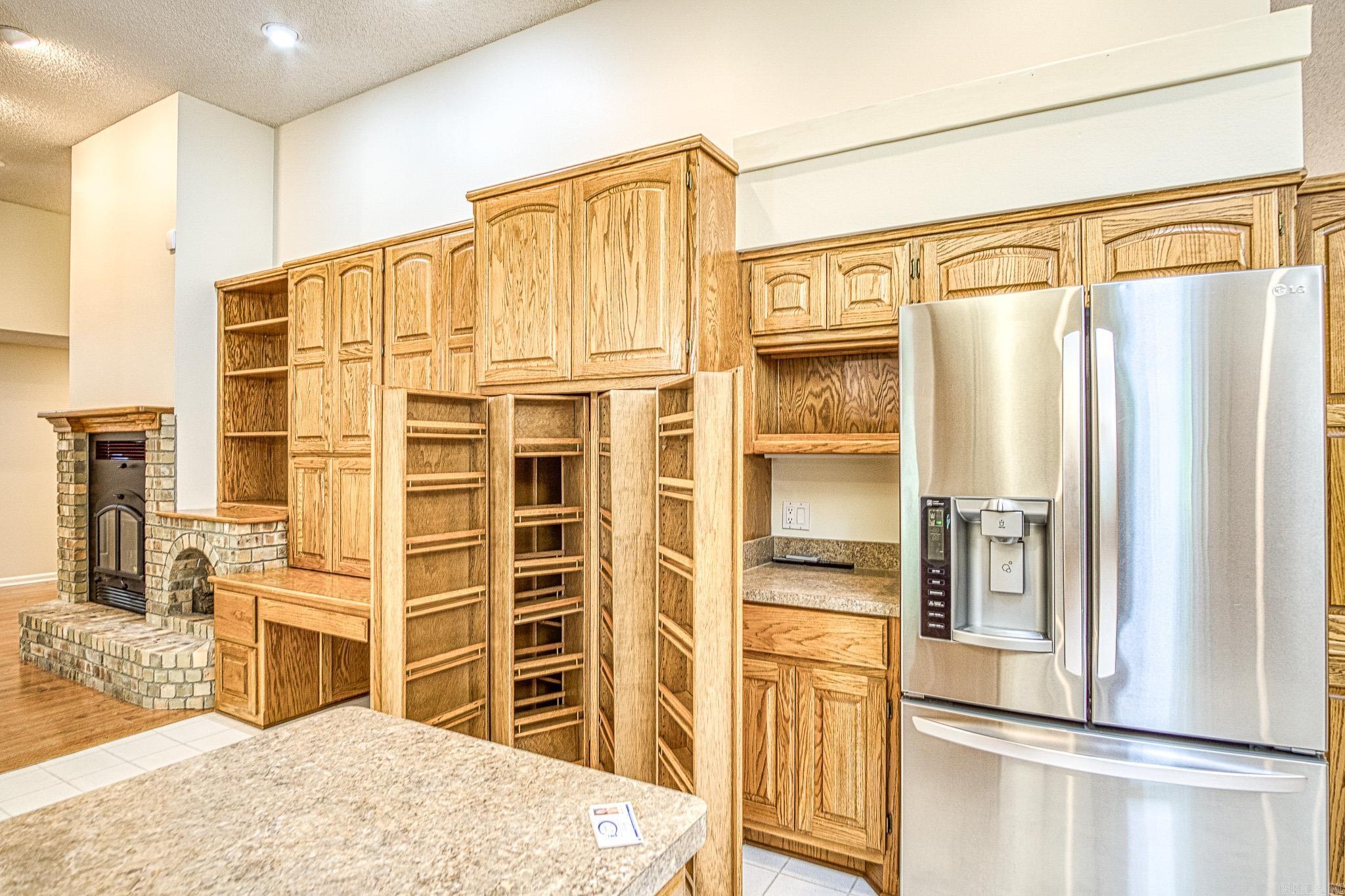 23  Villacarriedo Dr.  Hot Springs Village, AR