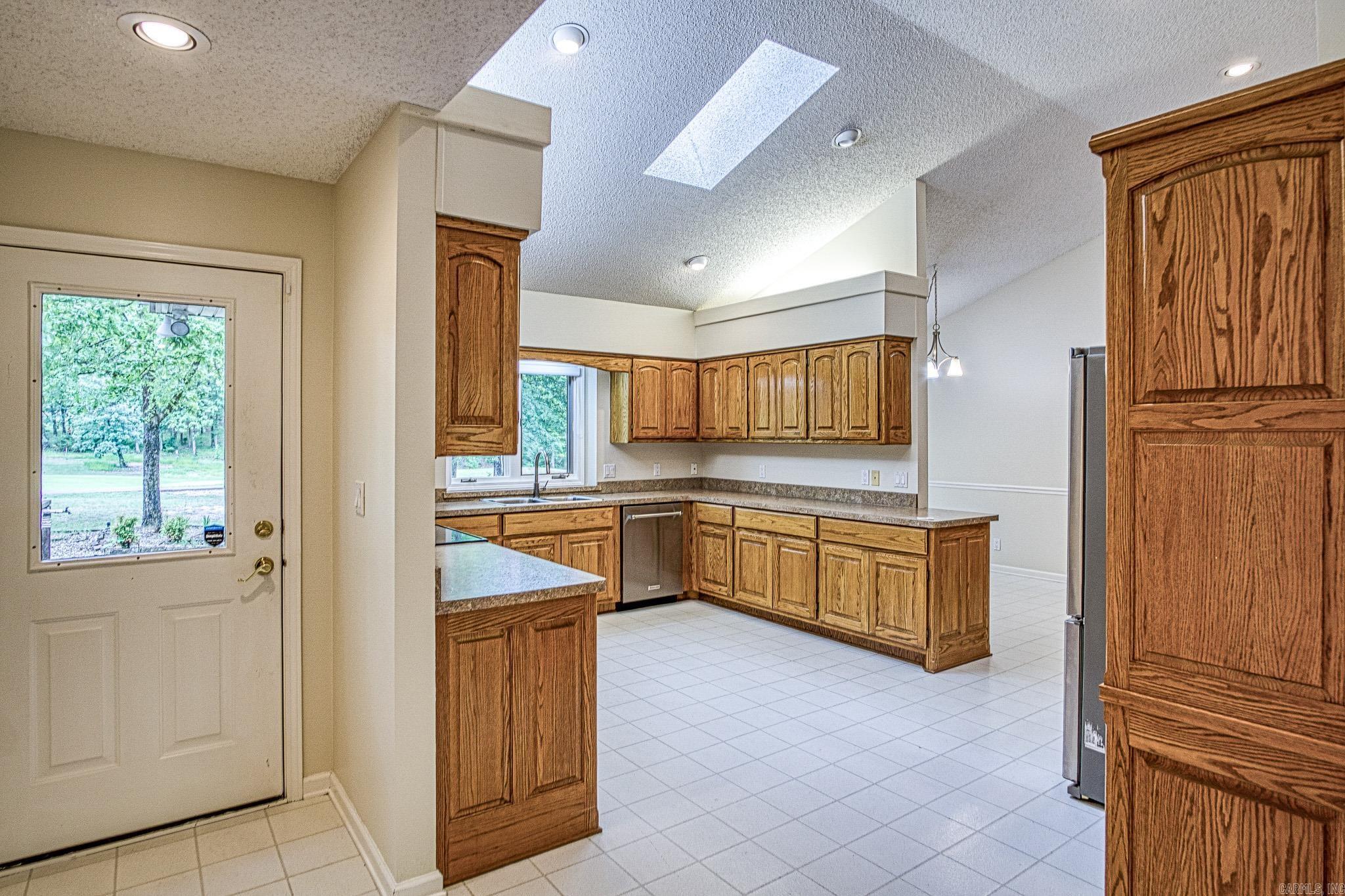 23  Villacarriedo Dr.  Hot Springs Village, AR