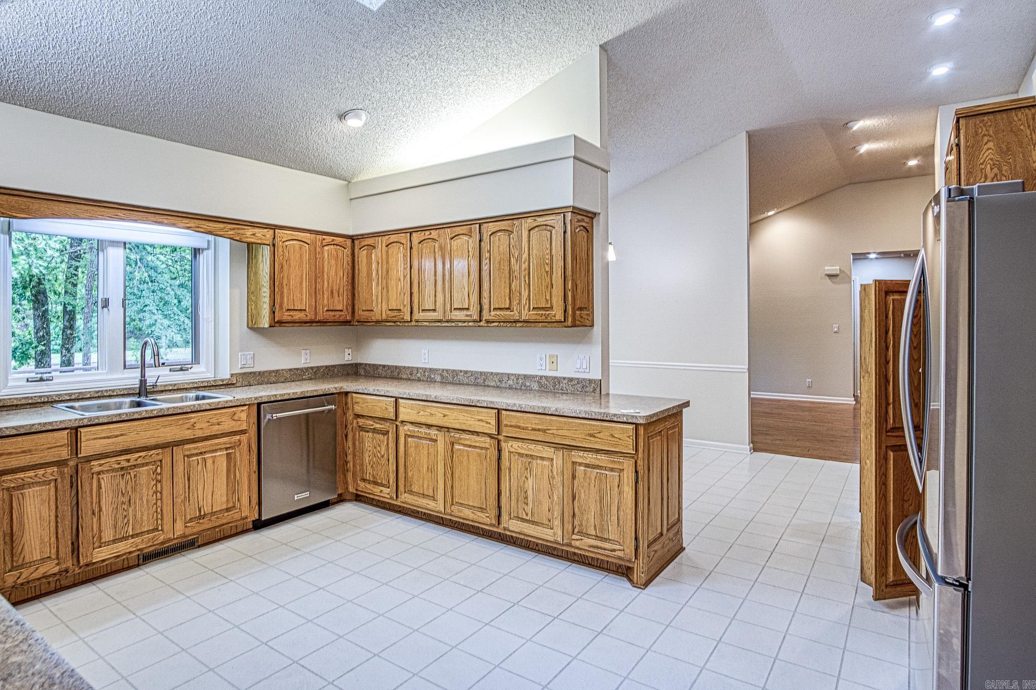 23  Villacarriedo Dr.  Hot Springs Village, AR