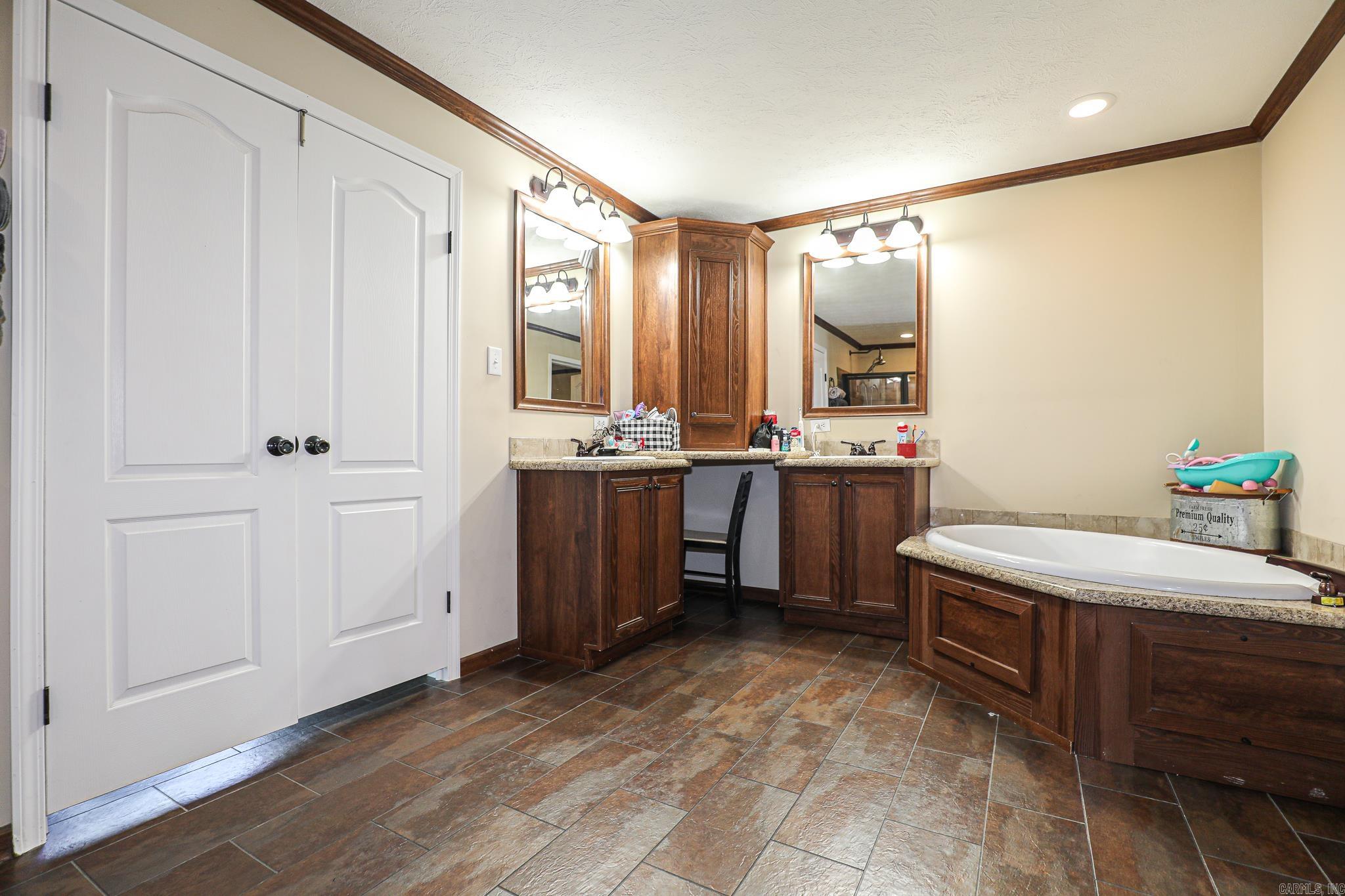 7978  SEVERN LANDING  Alexander, AR