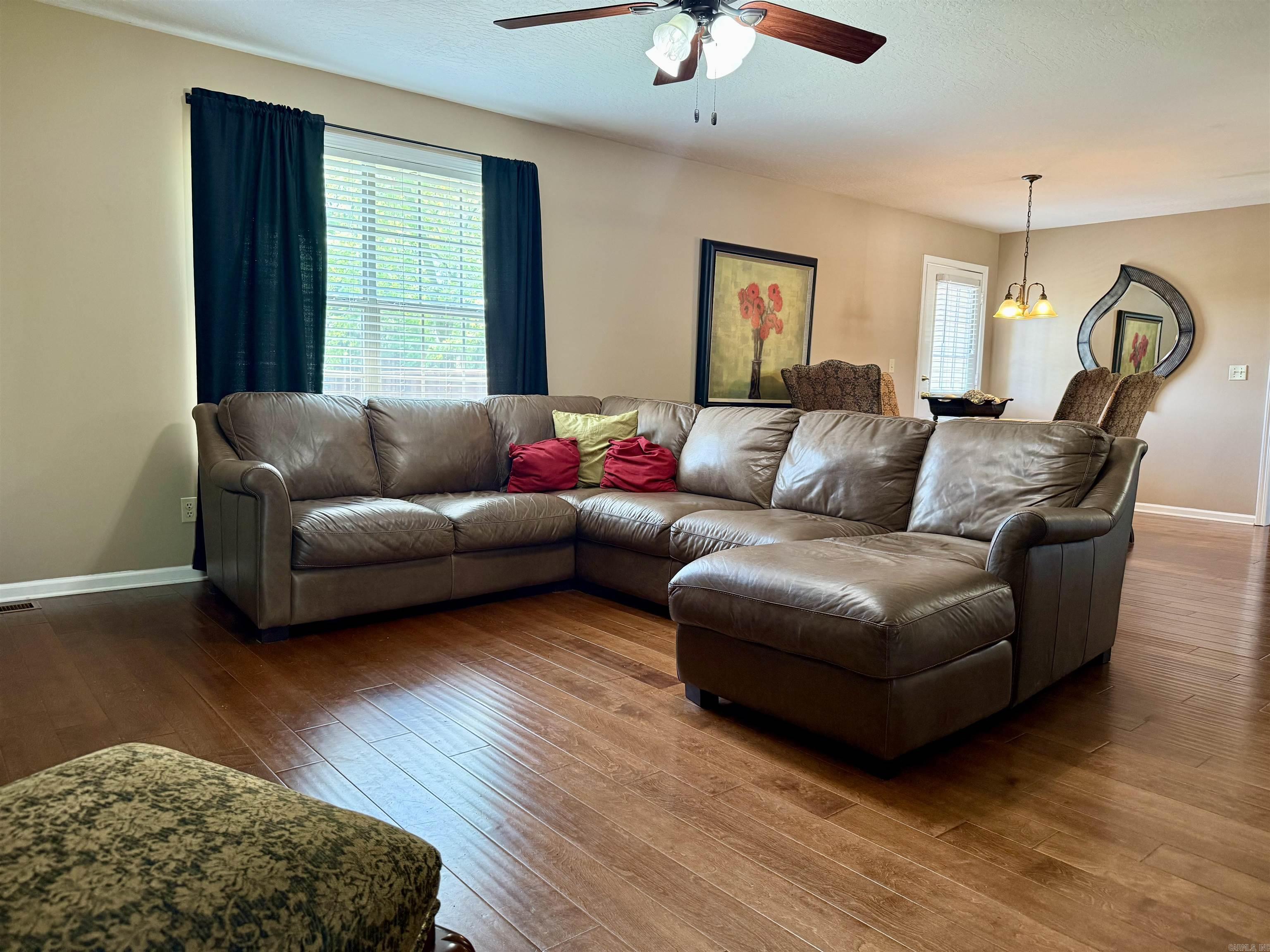 1702  Robinwood  Paragould, AR