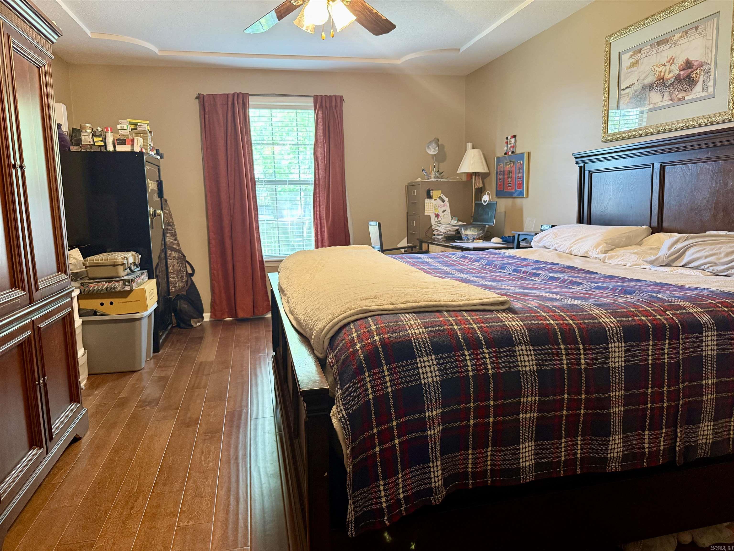 1702  Robinwood  Paragould, AR