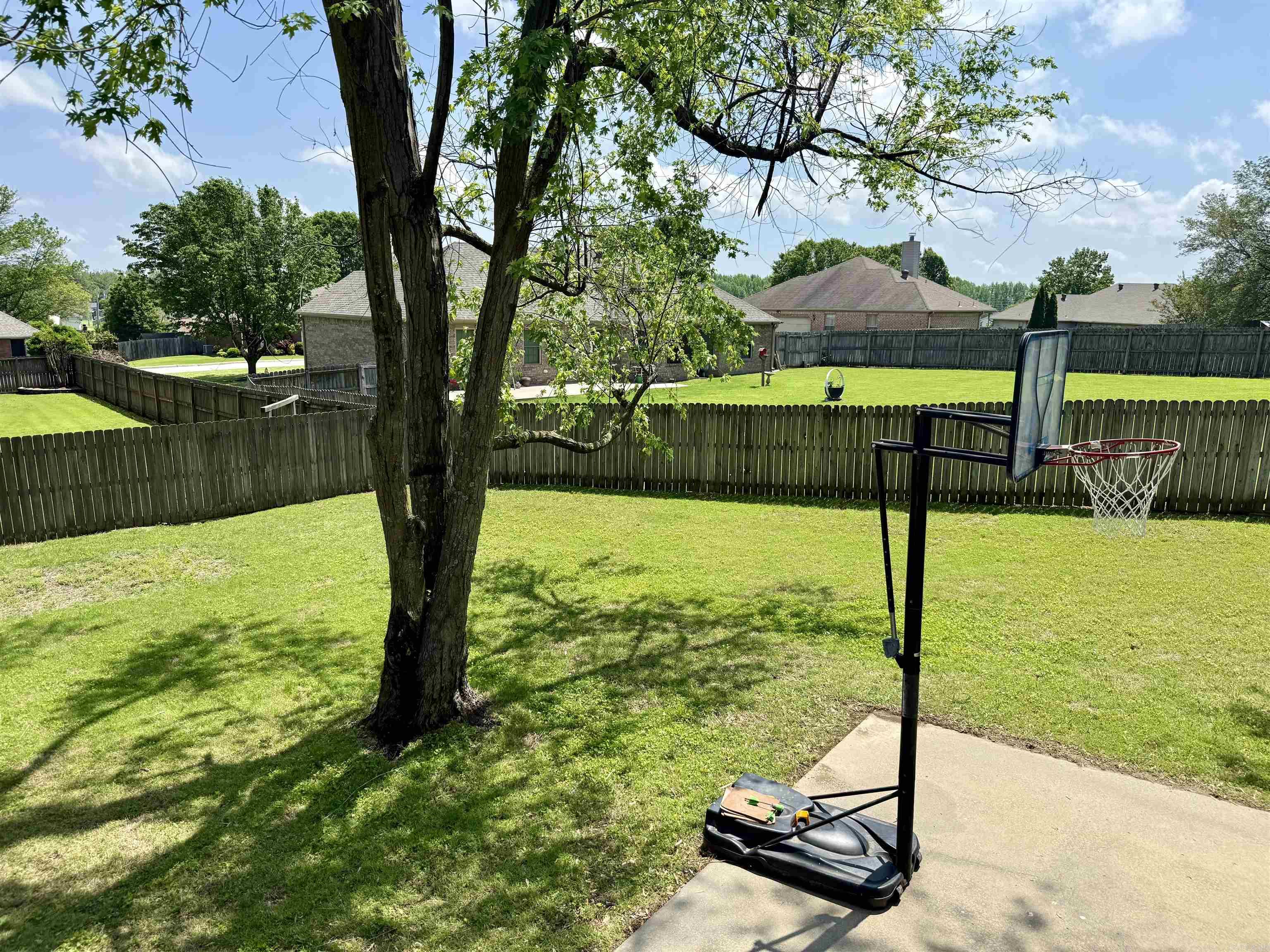 1702  Robinwood  Paragould, AR