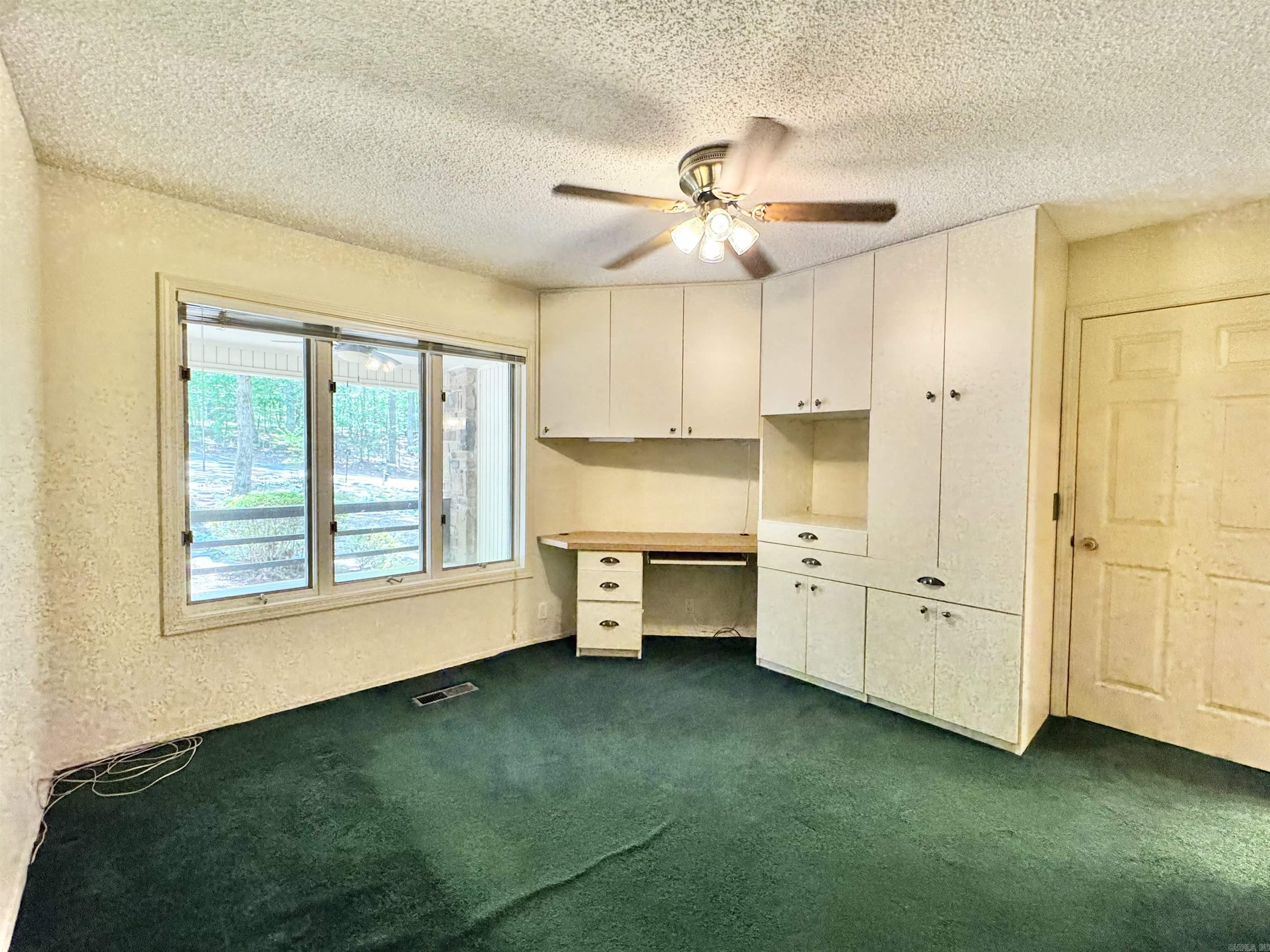 50  Monovar  Hot Springs Village, AR