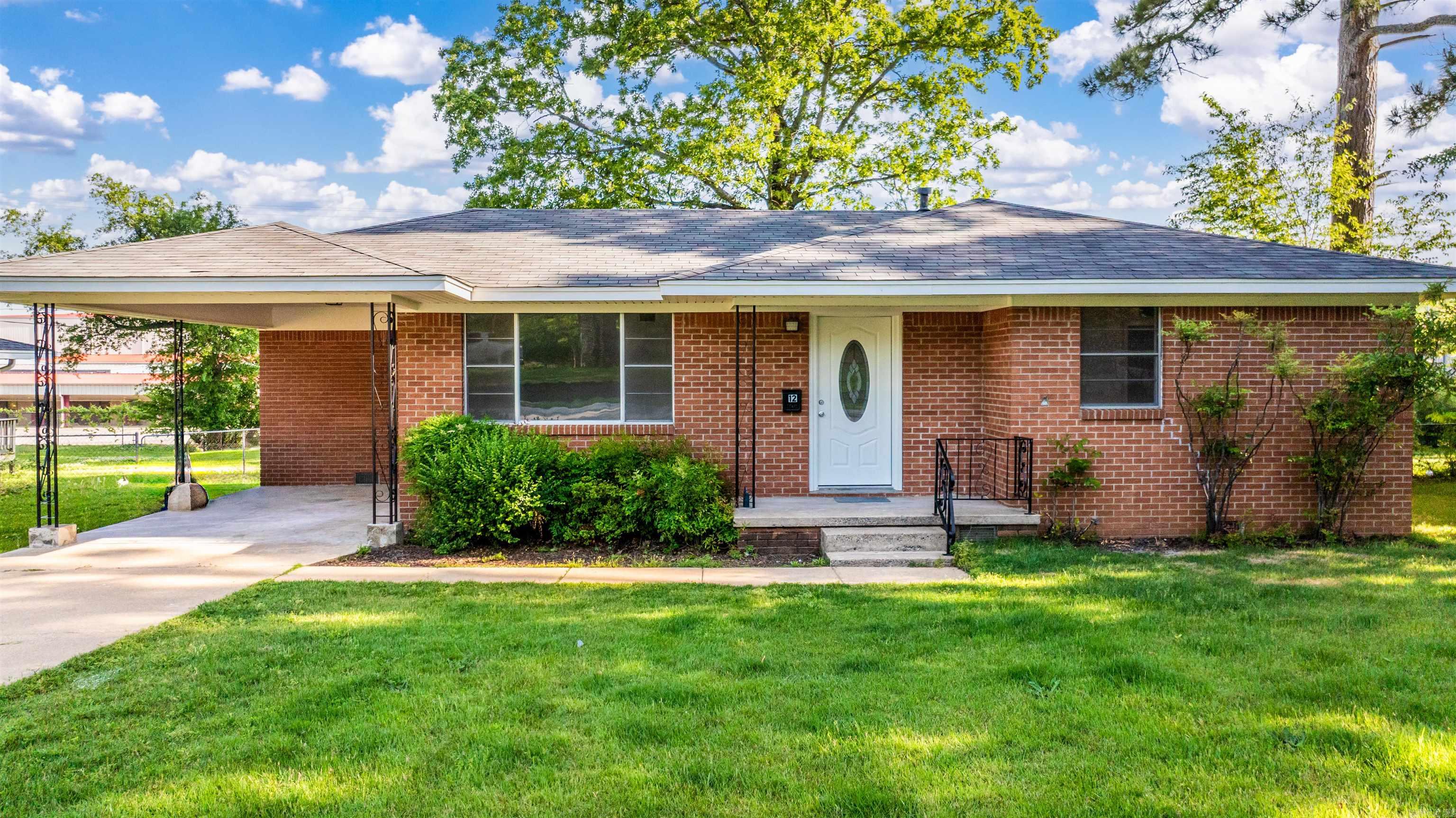 12  Lillie  Cabot, AR