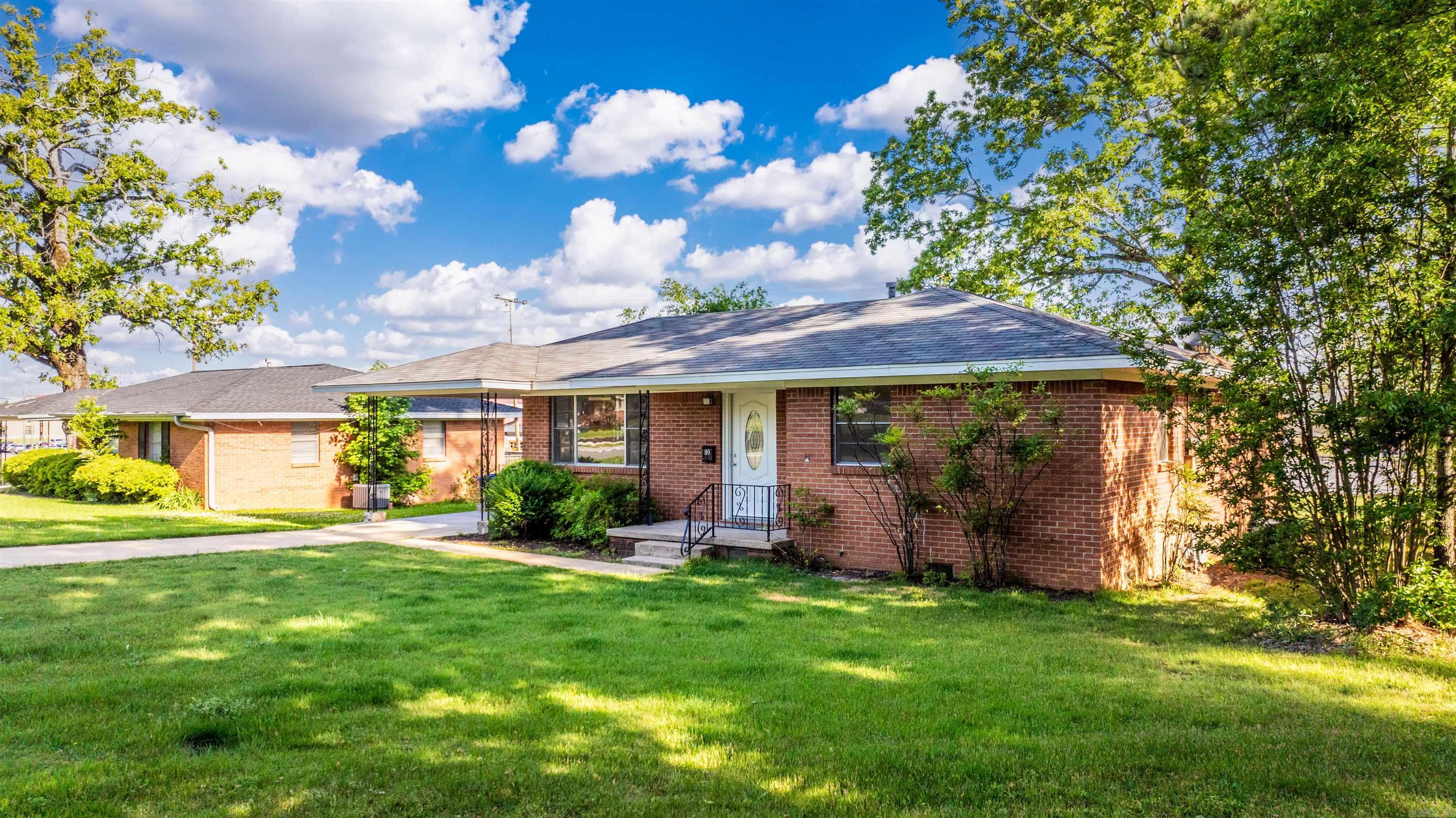 12  Lillie  Cabot, AR