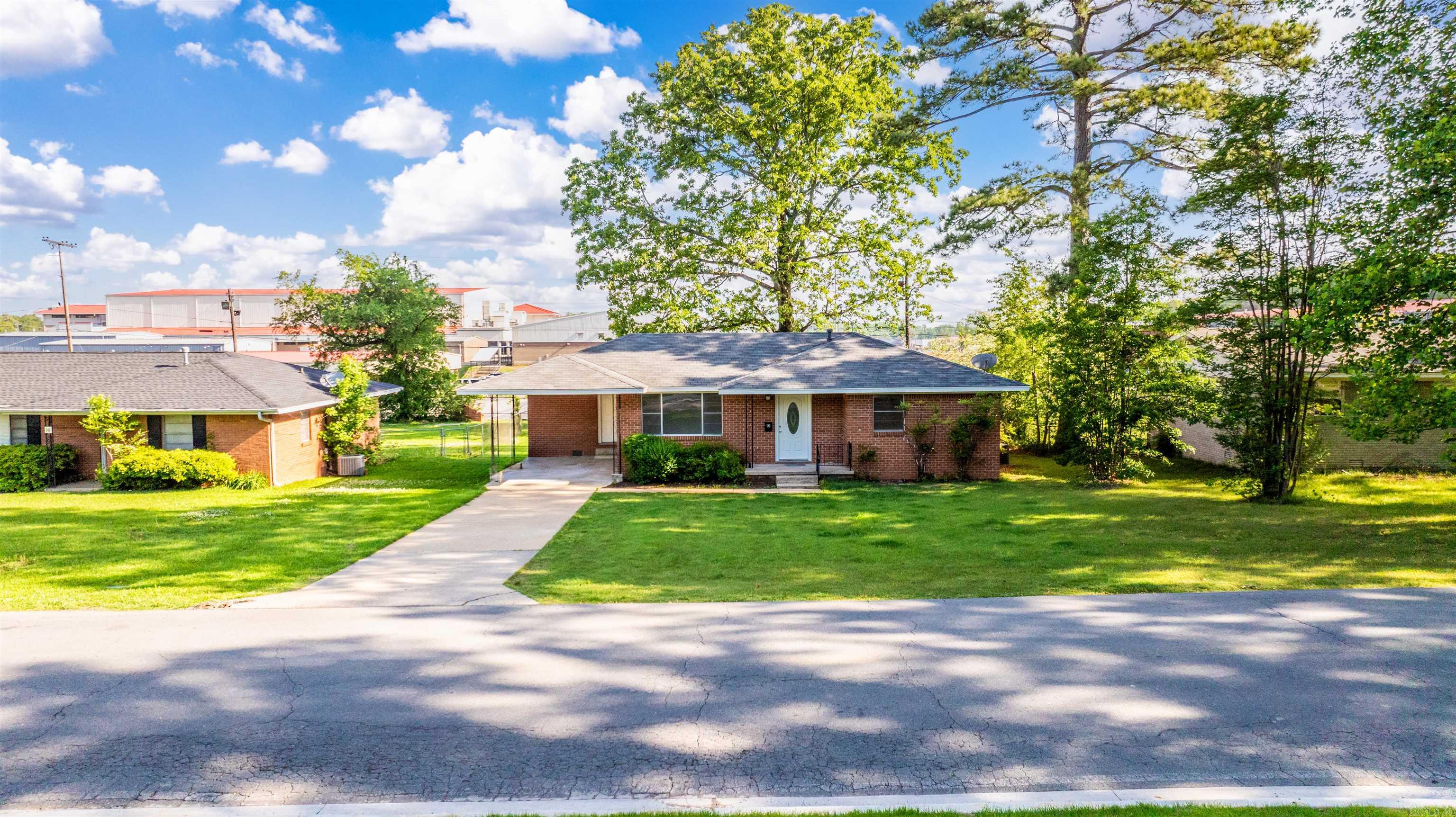 12  Lillie  Cabot, AR