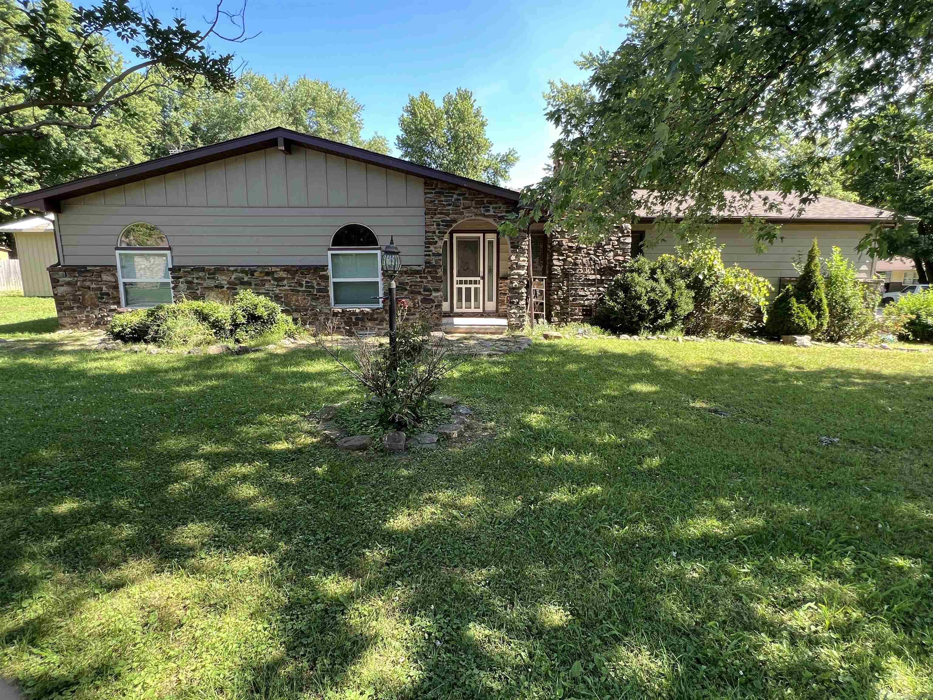 903 Hester  Harrison, AR