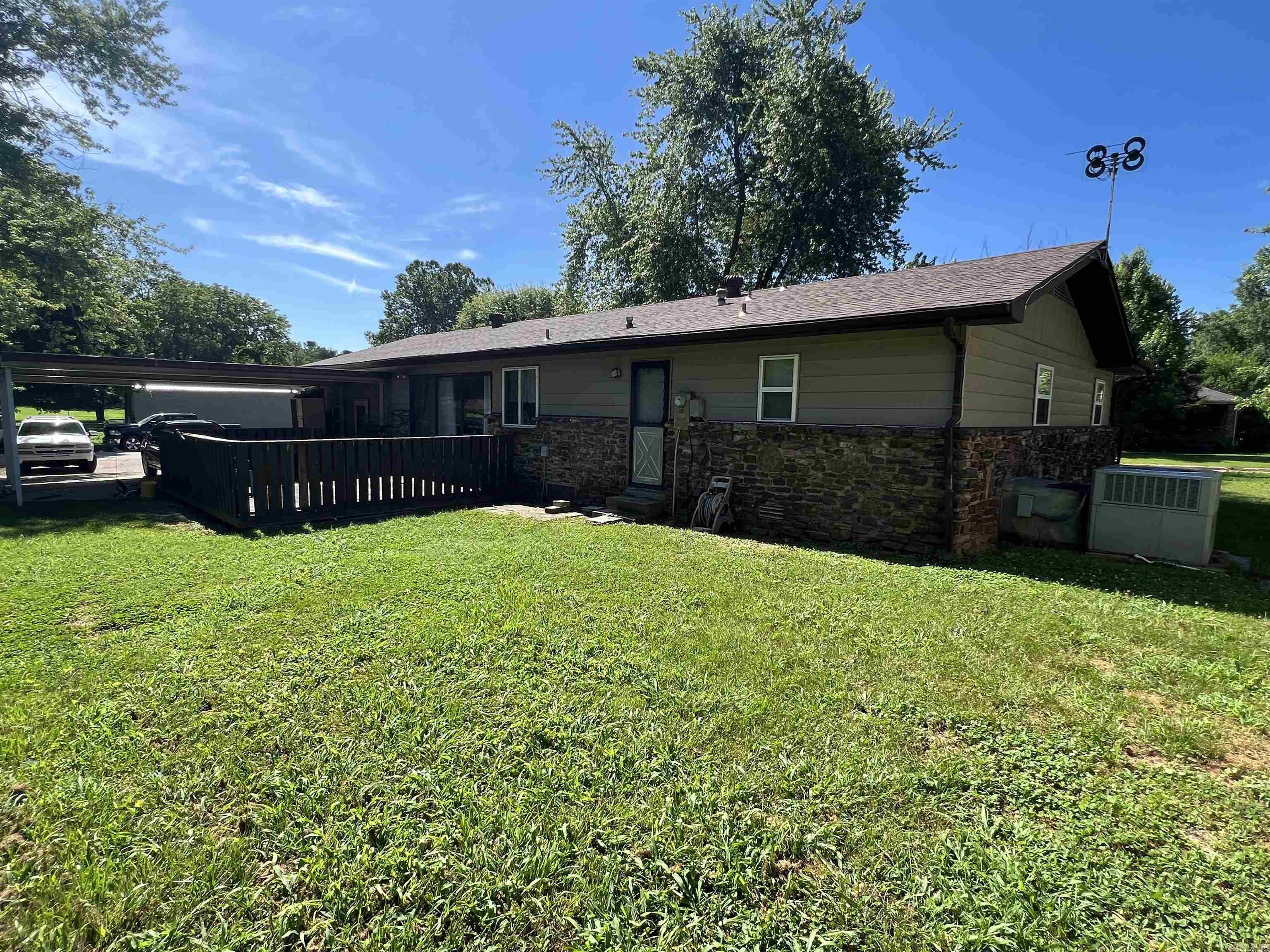 903 Hester  Harrison, AR
