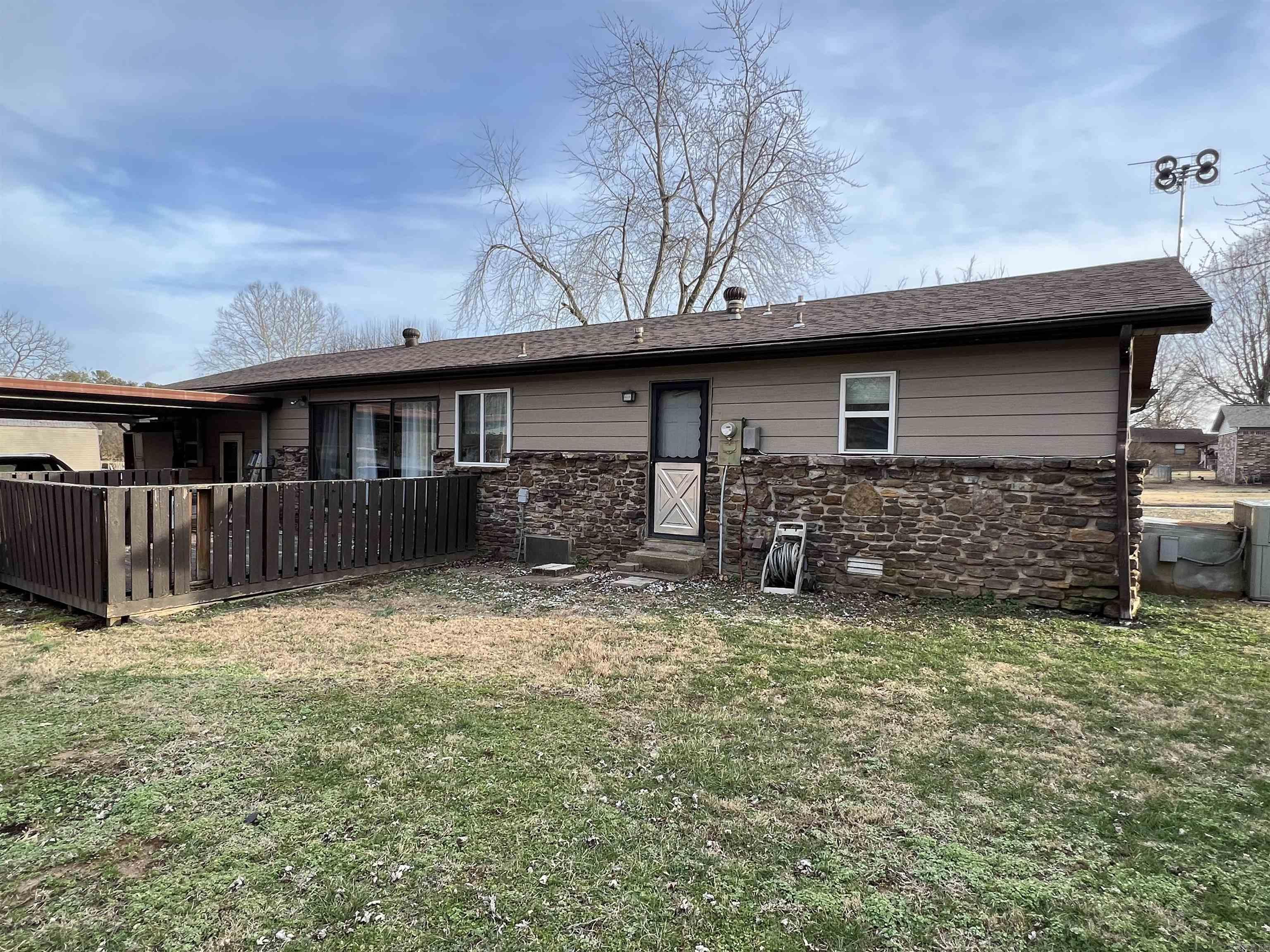903  Hester  Harrison, AR