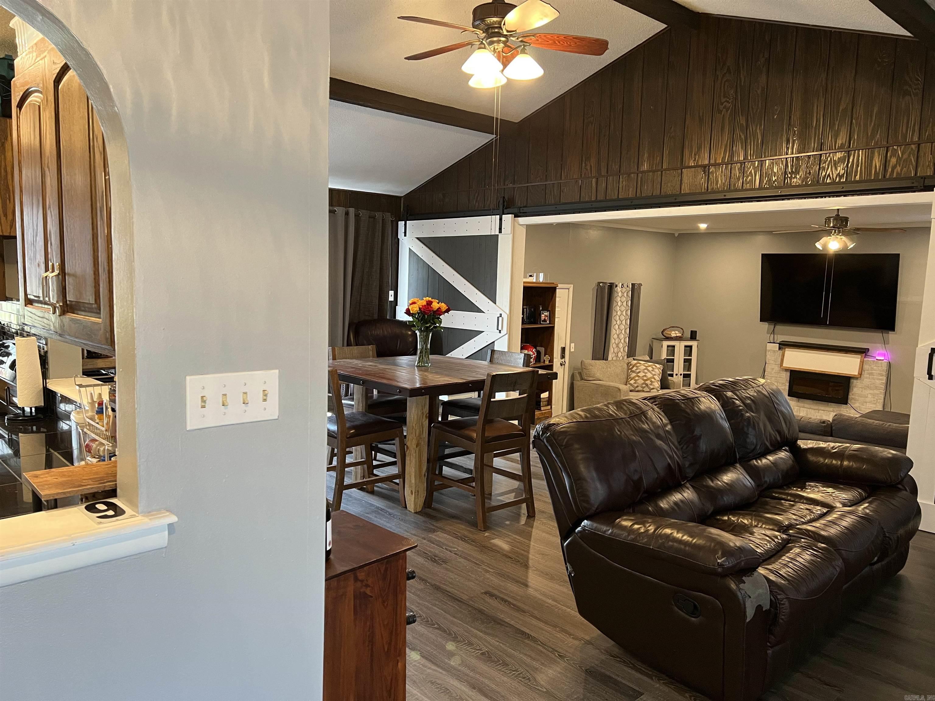 903  Hester  Harrison, AR
