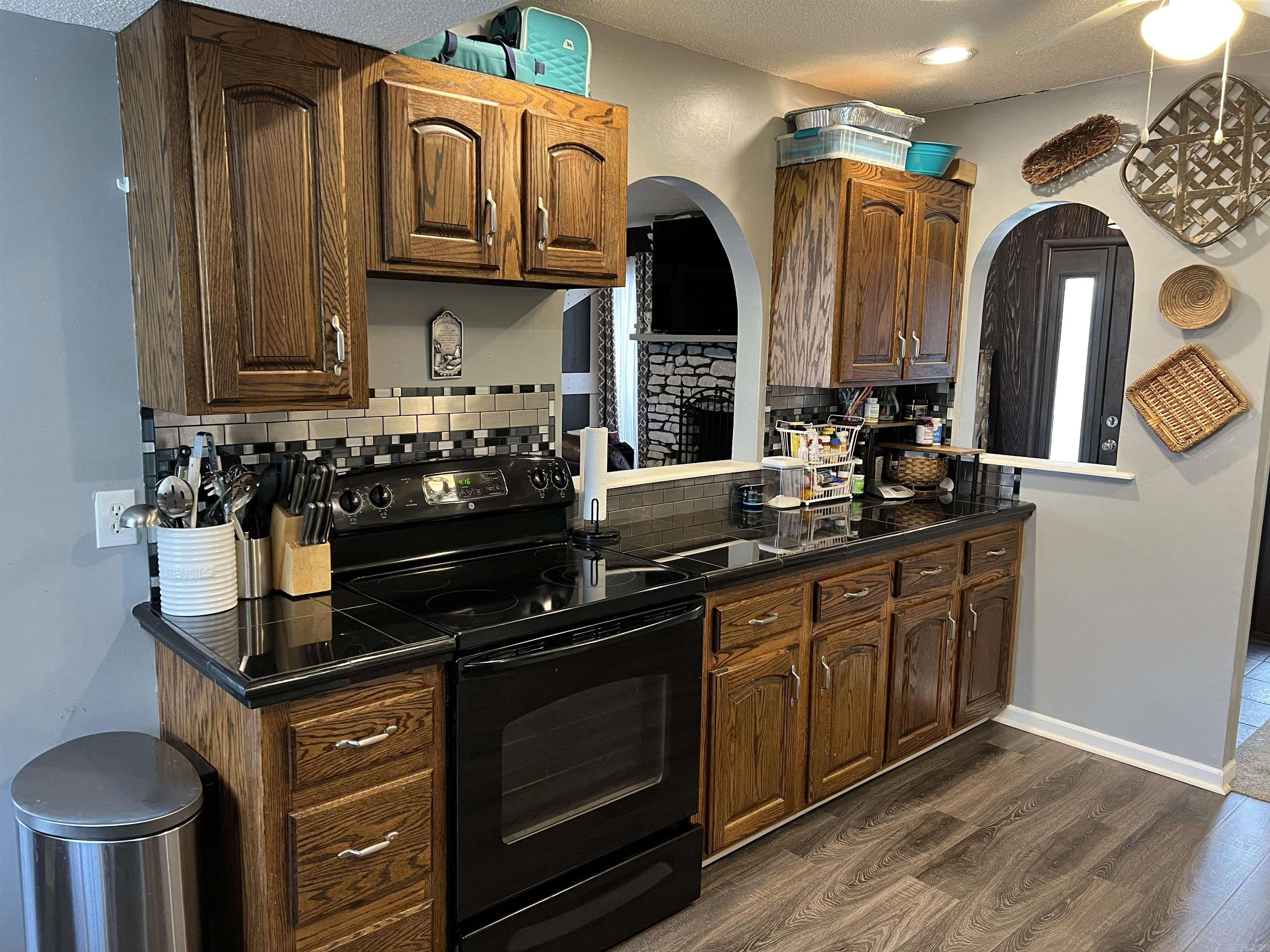 903  Hester  Harrison, AR
