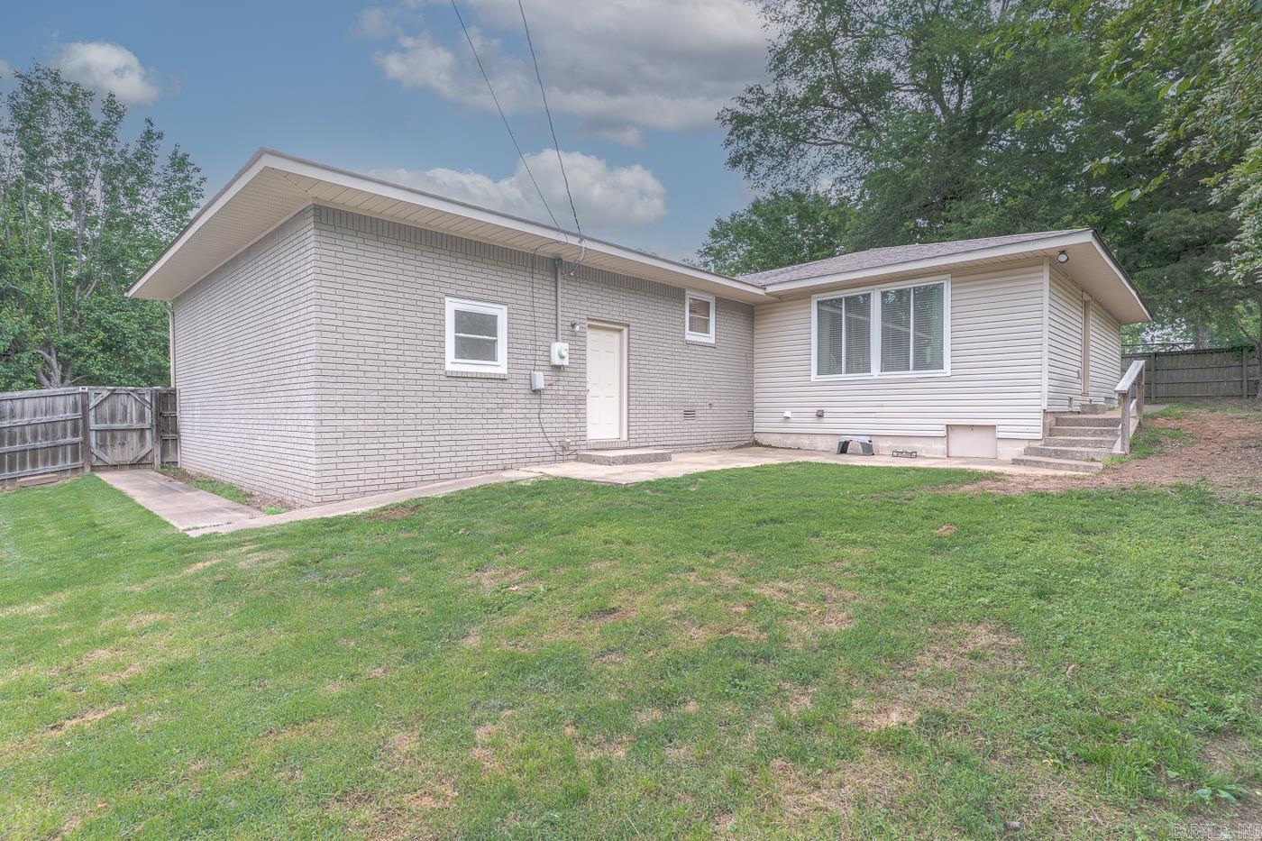 1321 W Front  Heber Springs, AR