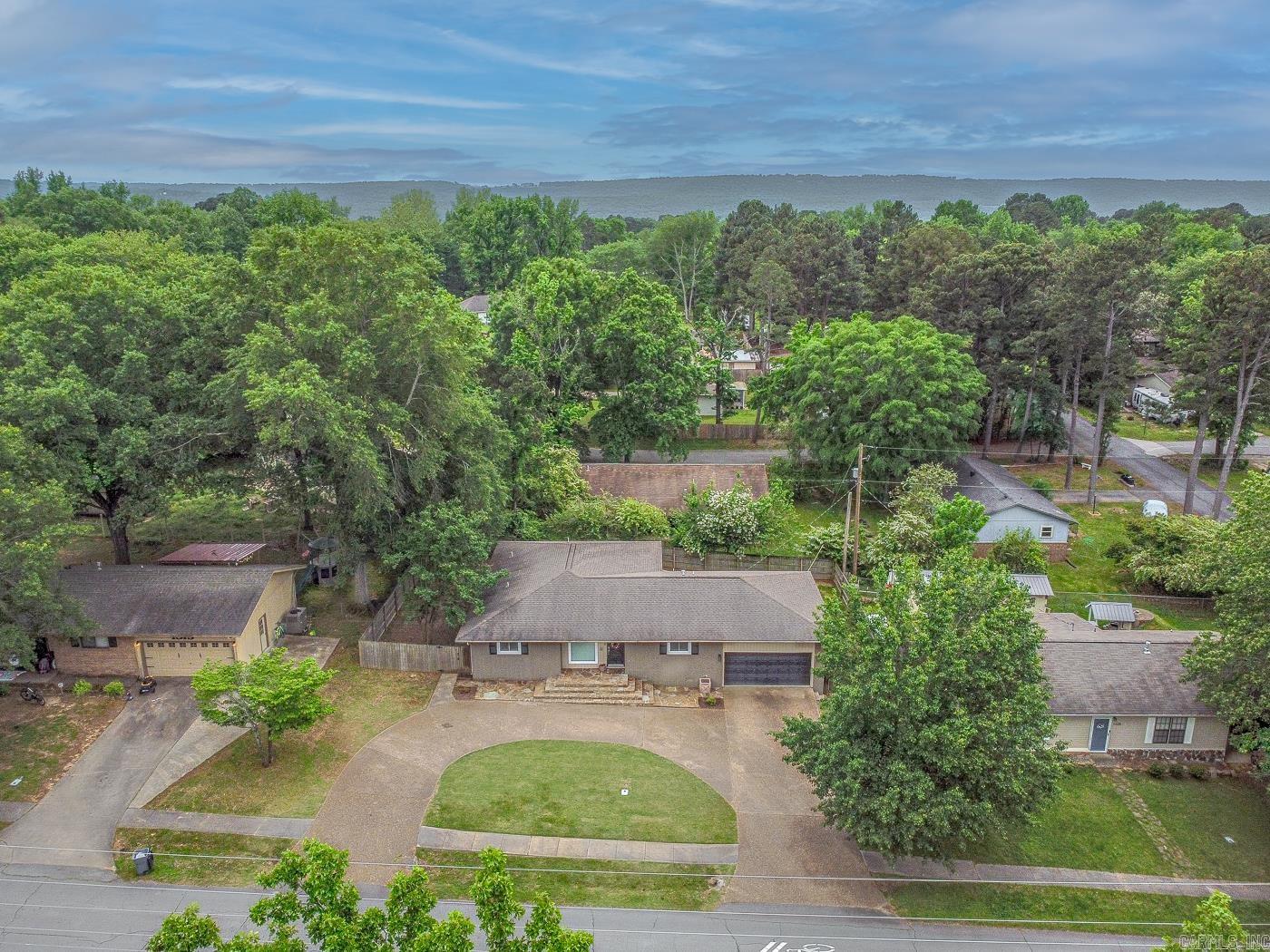 1321 W Front  Heber Springs, AR