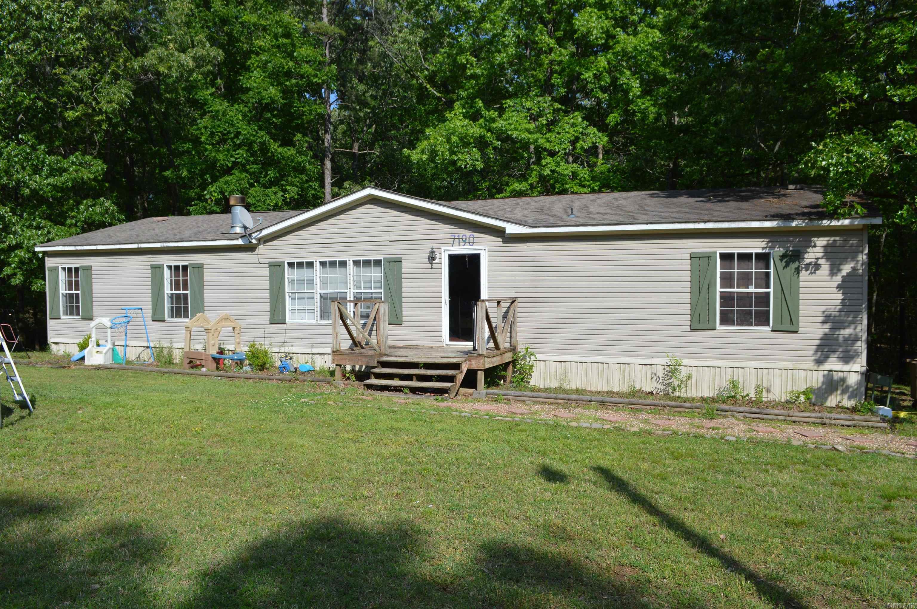 7190 Old Military  Harrisburg, AR