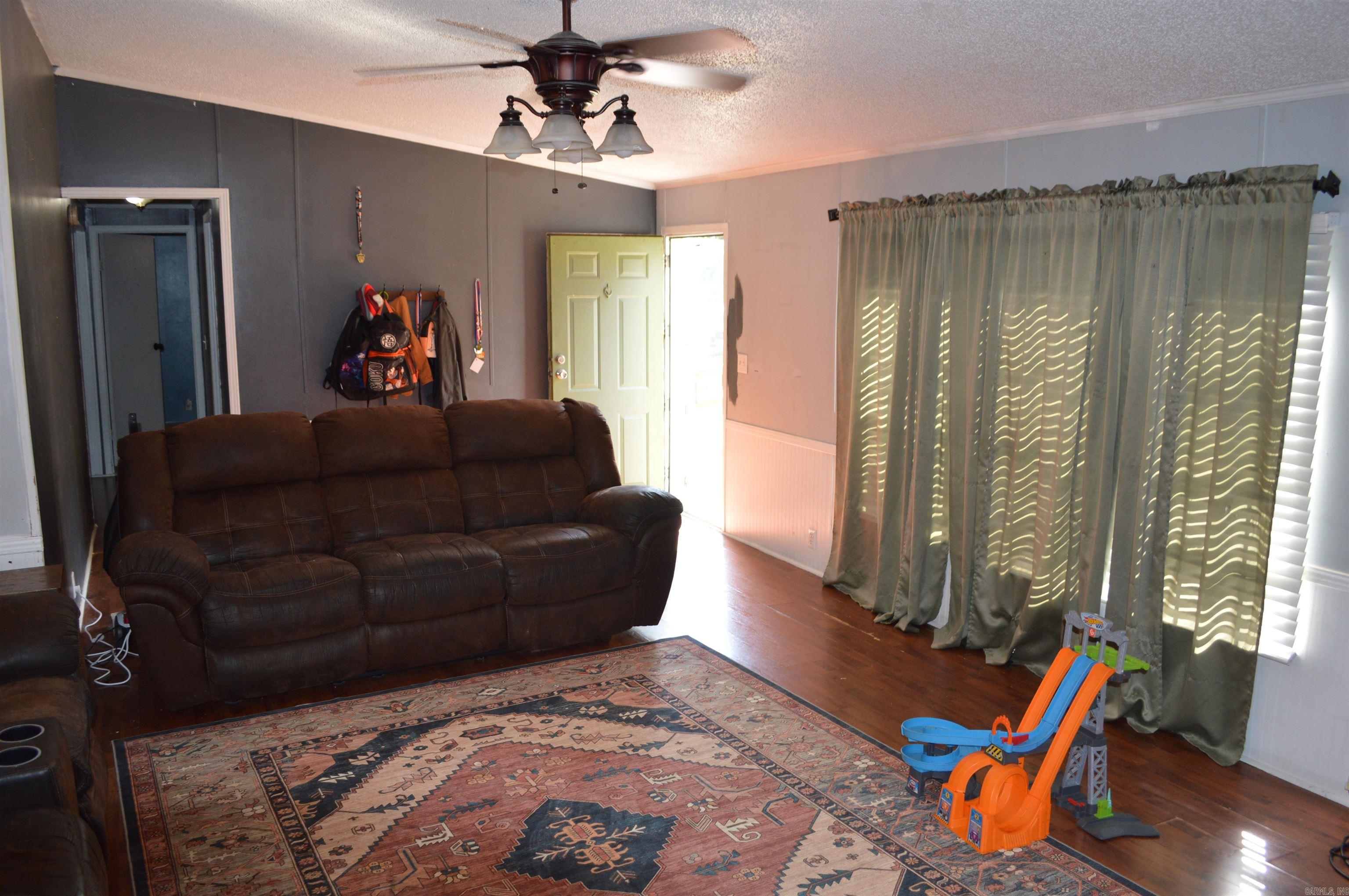 7190 Old Military  Harrisburg, AR