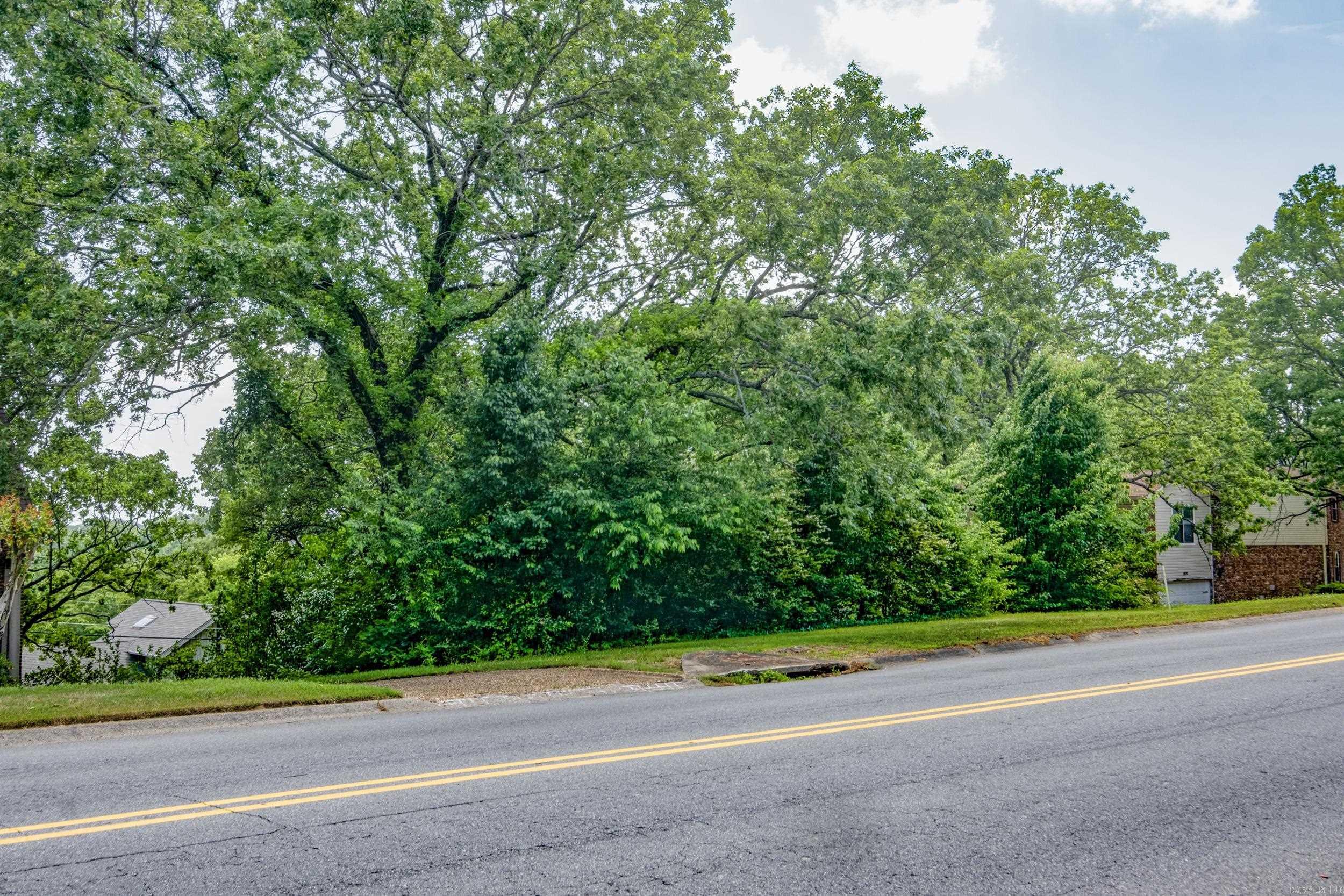 5804 N Hills Blvd  North Little Rock, AR
