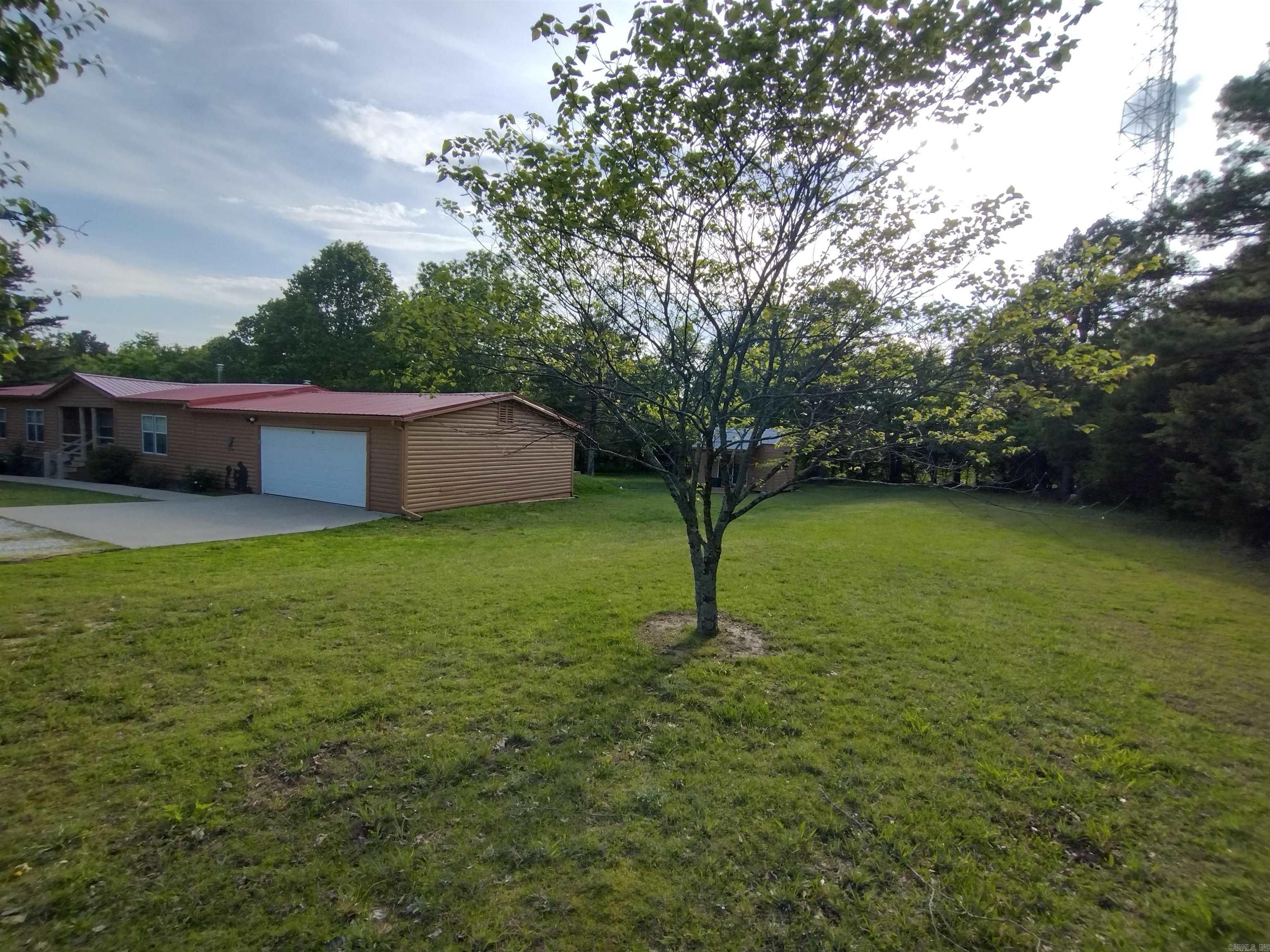 227  Lord LN  Mountain View, AR