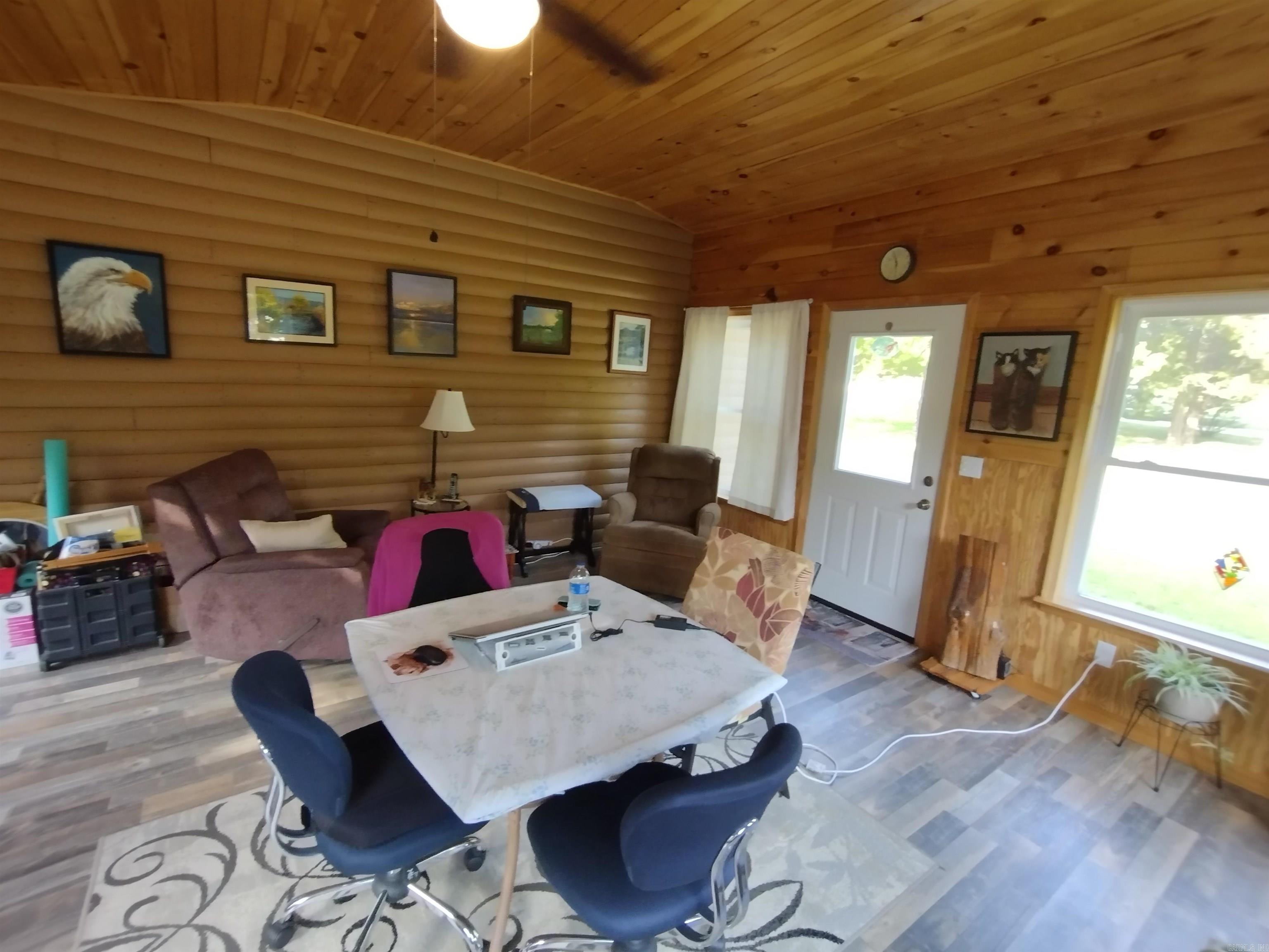 227  Lord LN  Mountain View, AR