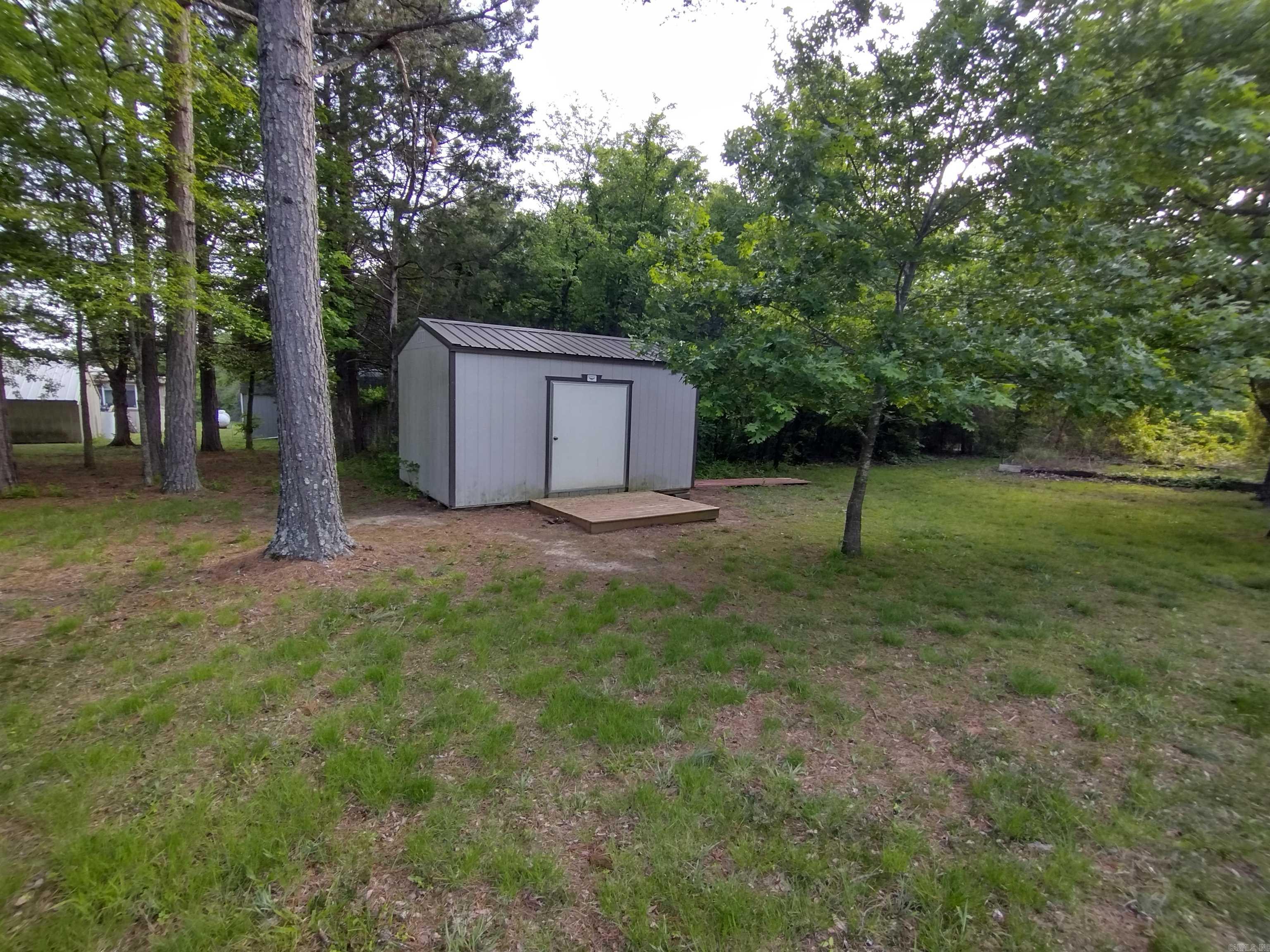 227  Lord LN  Mountain View, AR