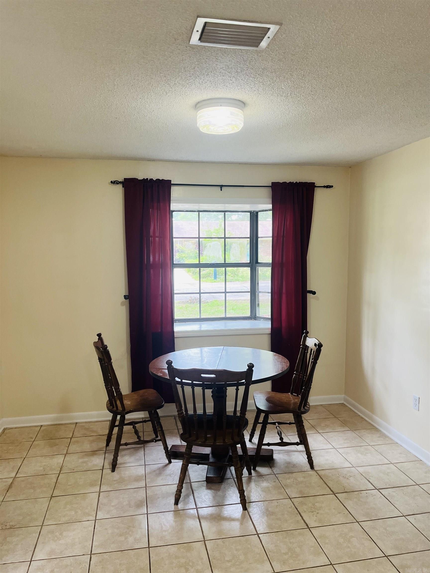 407  Elm  Monticello, AR