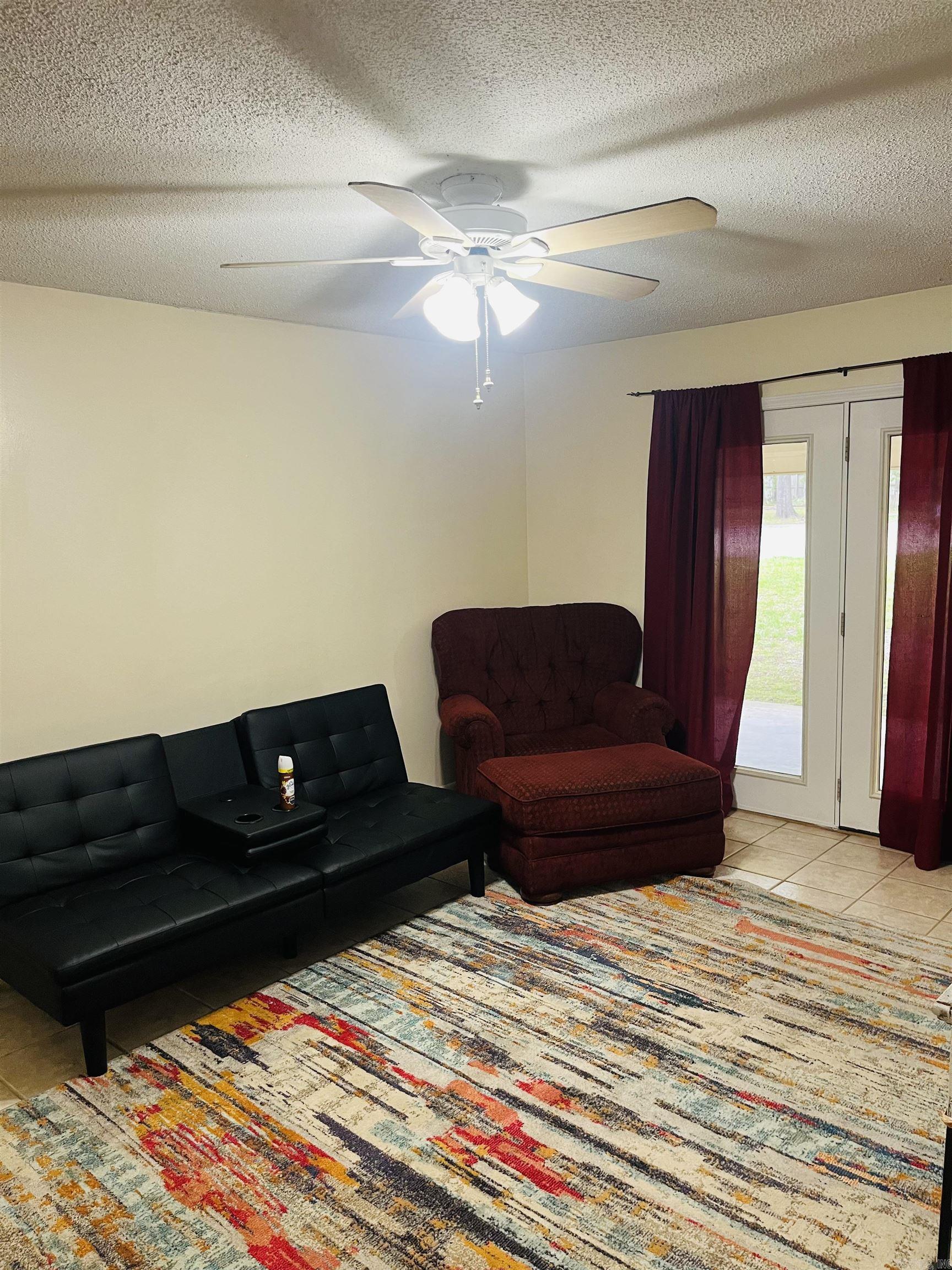 407  Elm  Monticello, AR