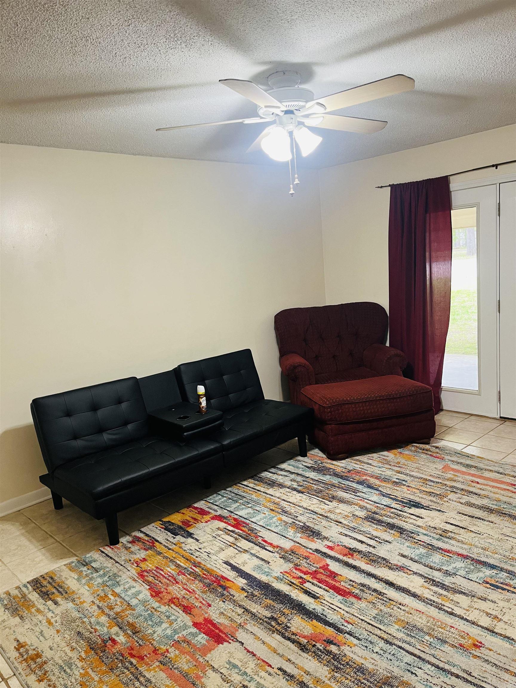 407  Elm  Monticello, AR