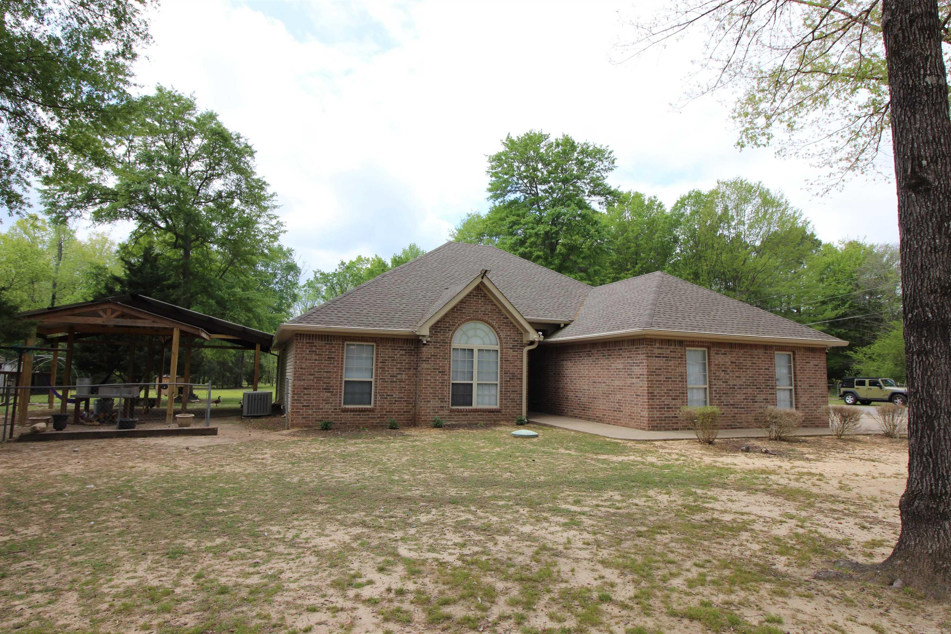 24076 Gracie Layne Lane Bauxite, AR 72011
