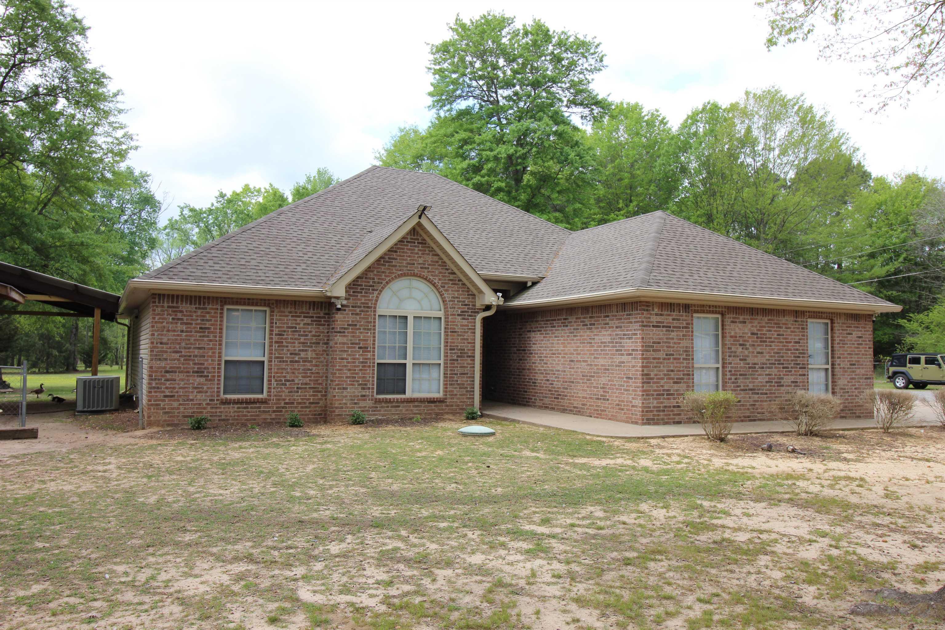 24076 Gracie Layne Lane Bauxite, AR 72011