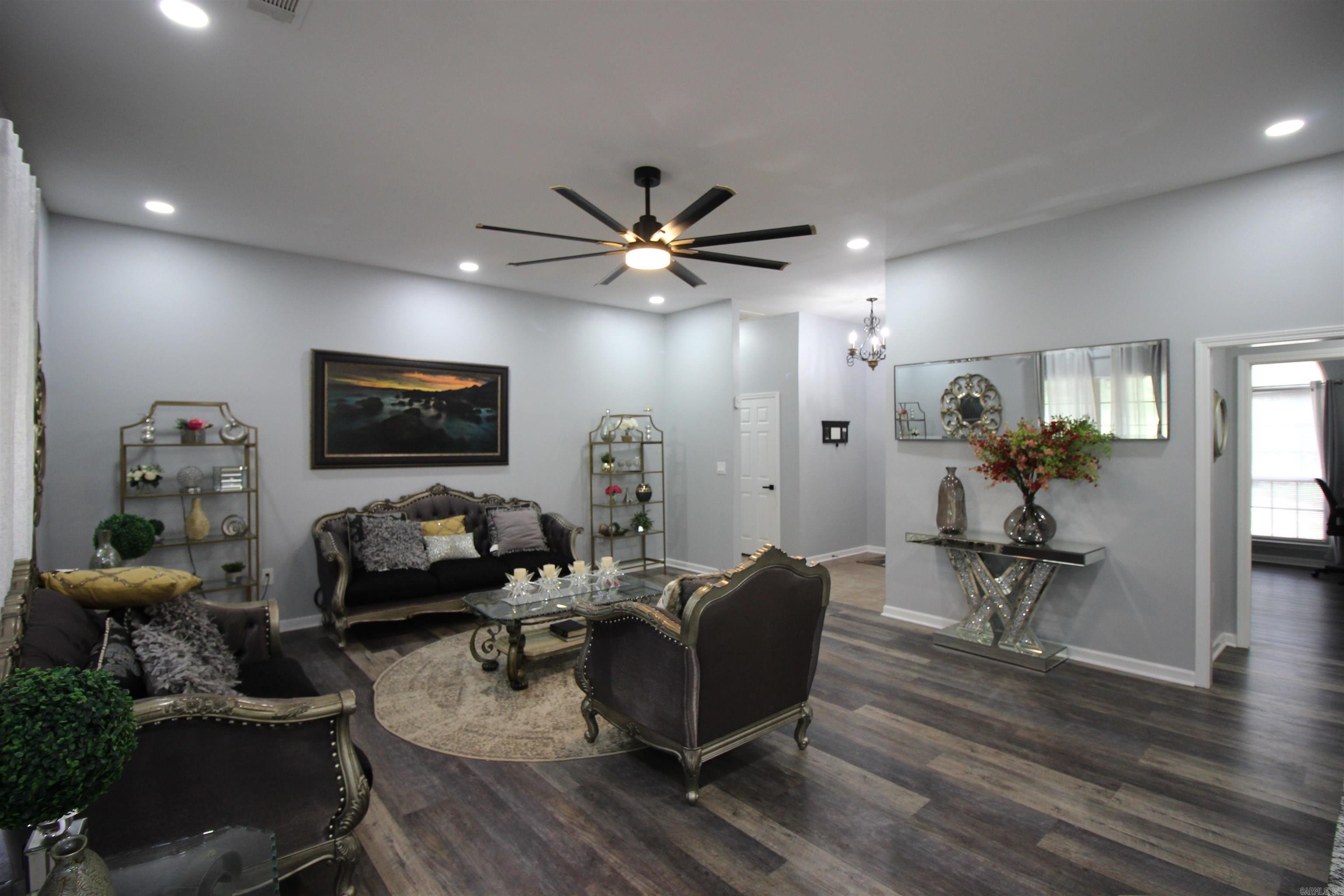 24076 Gracie Layne Lane Bauxite, AR 72011