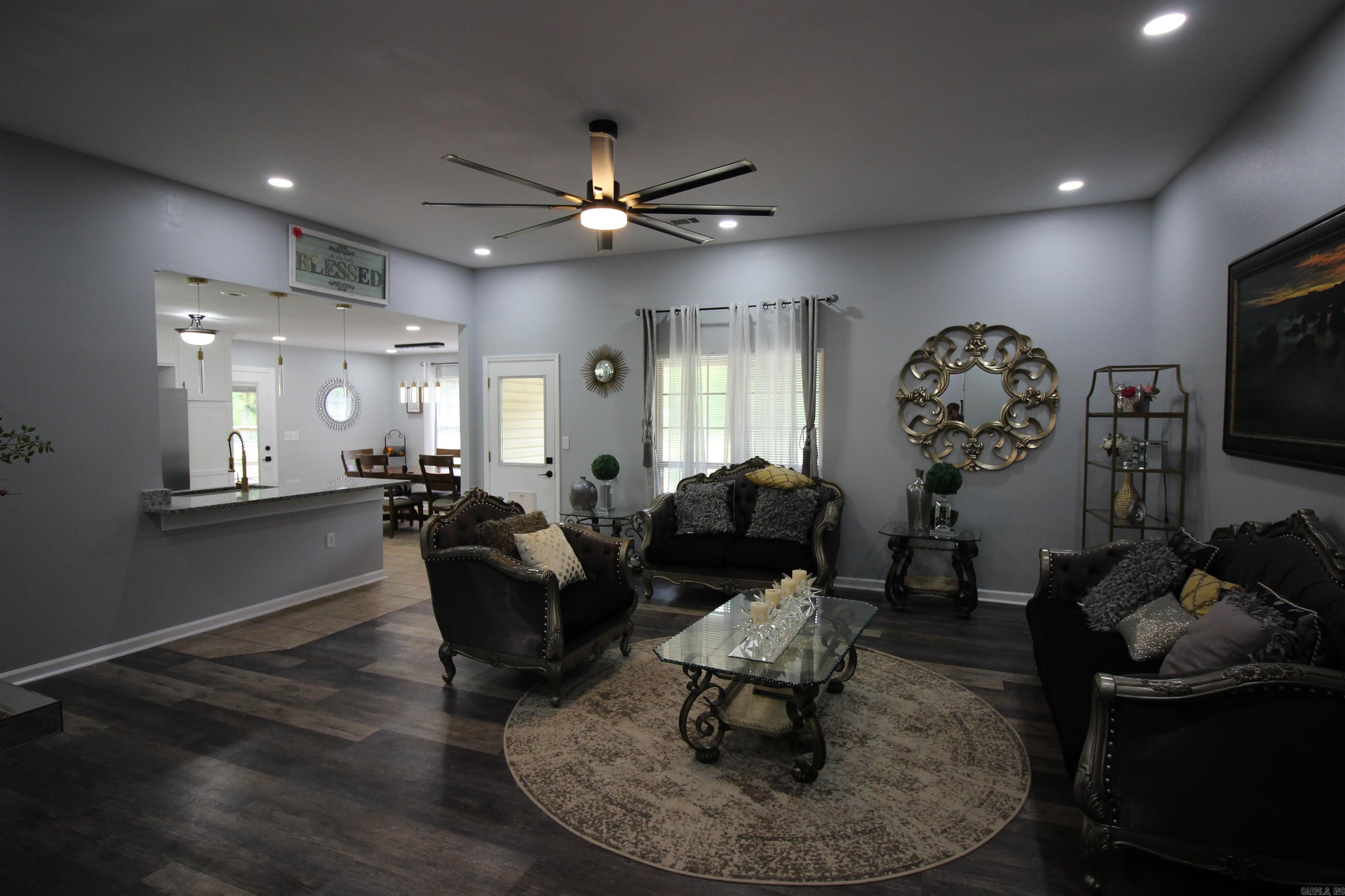 24076 Gracie Layne Lane Bauxite, AR 72011