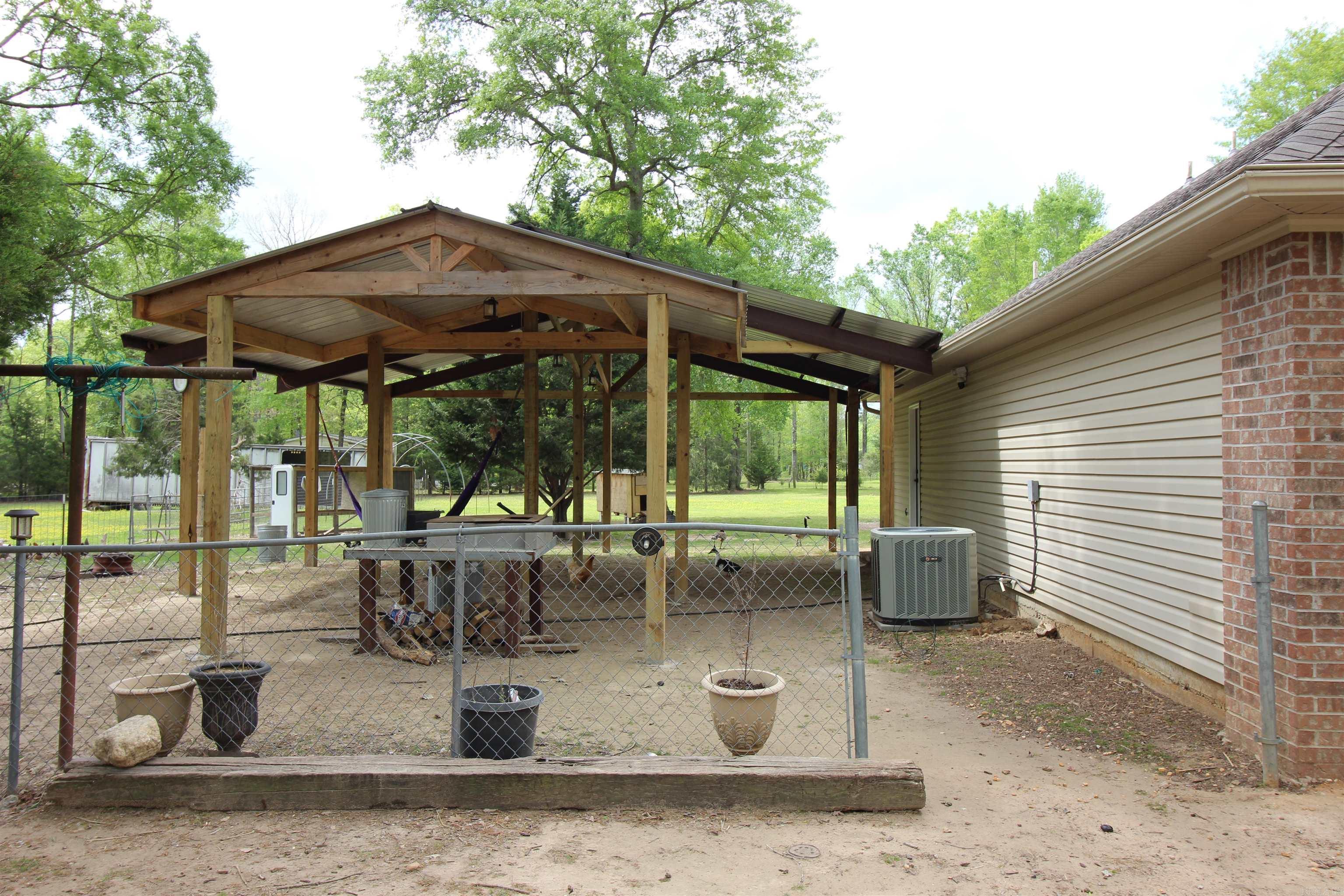 24076 Gracie Layne Lane Bauxite, AR 72011