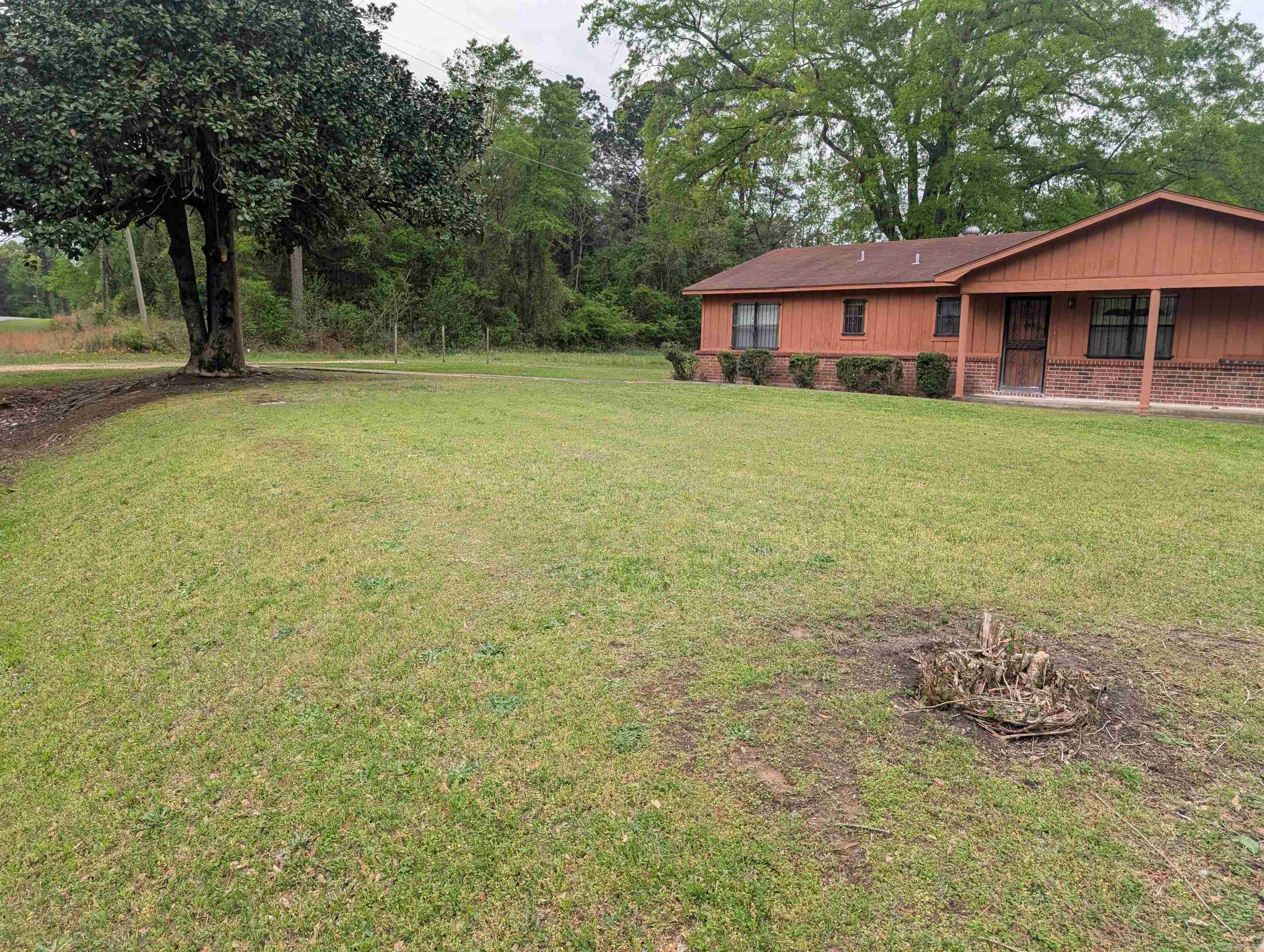 3062  Mount Holly Rd  Camden, AR