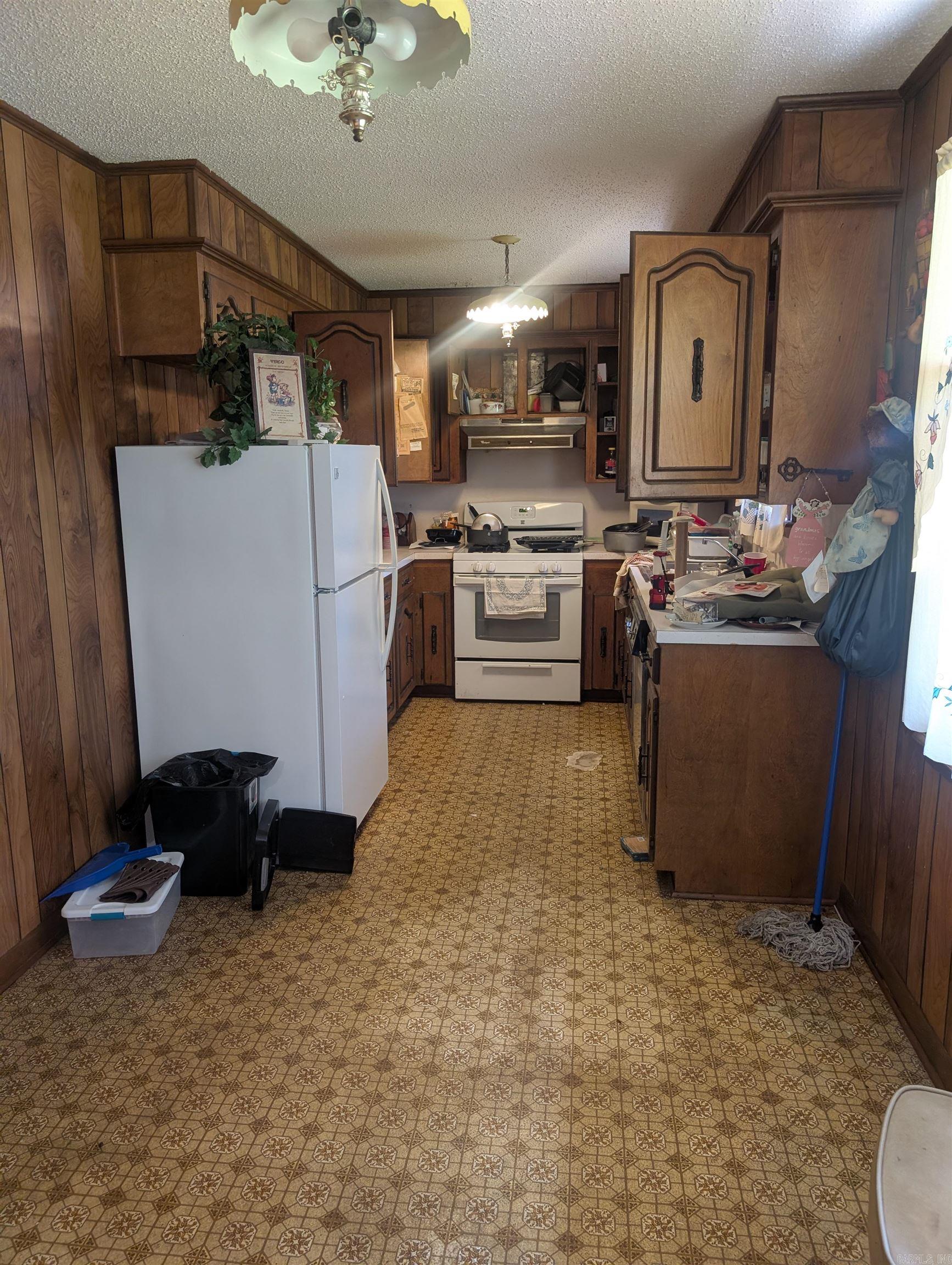 3062  Mount Holly Rd  Camden, AR