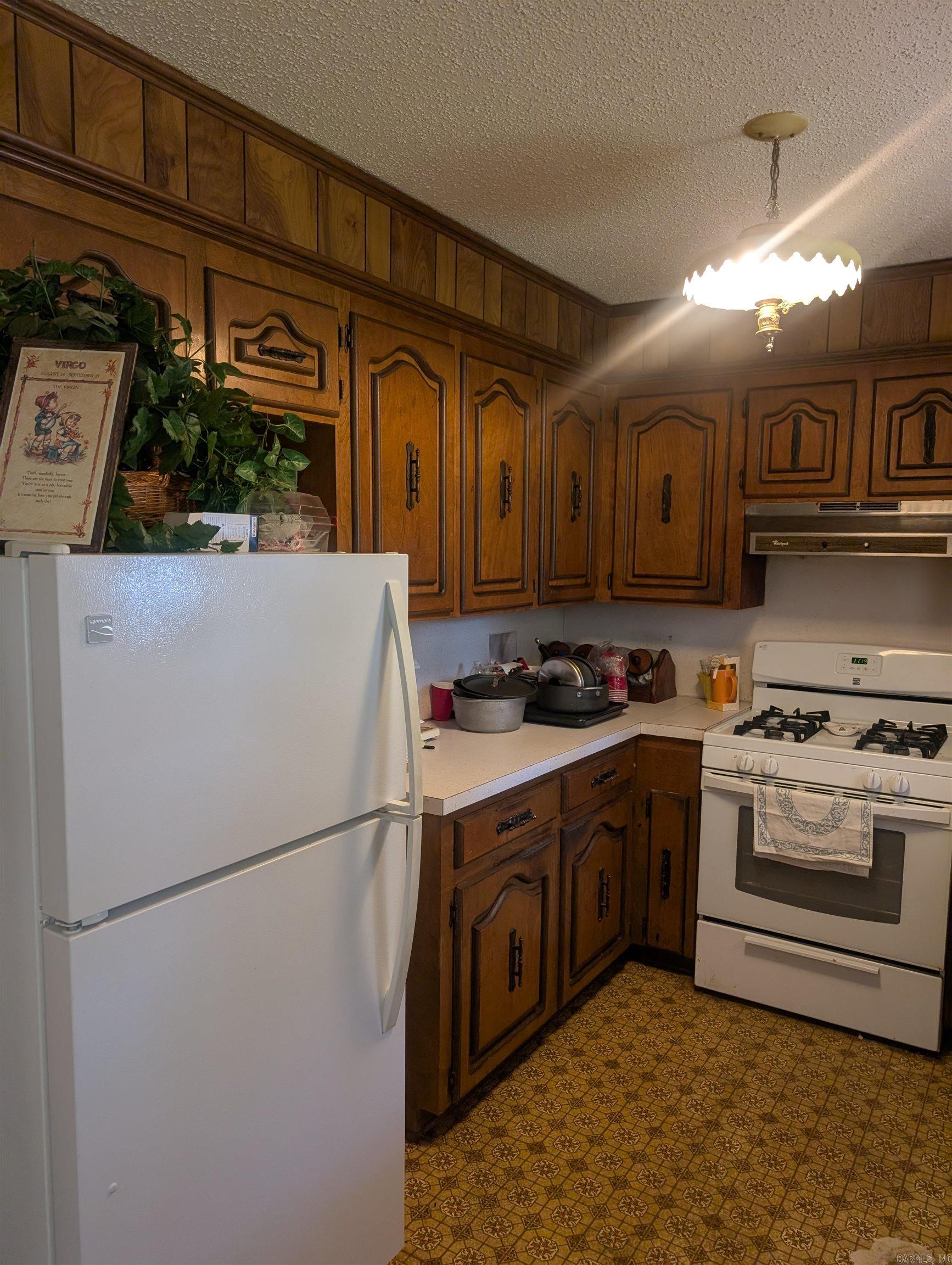 3062  Mount Holly Rd  Camden, AR