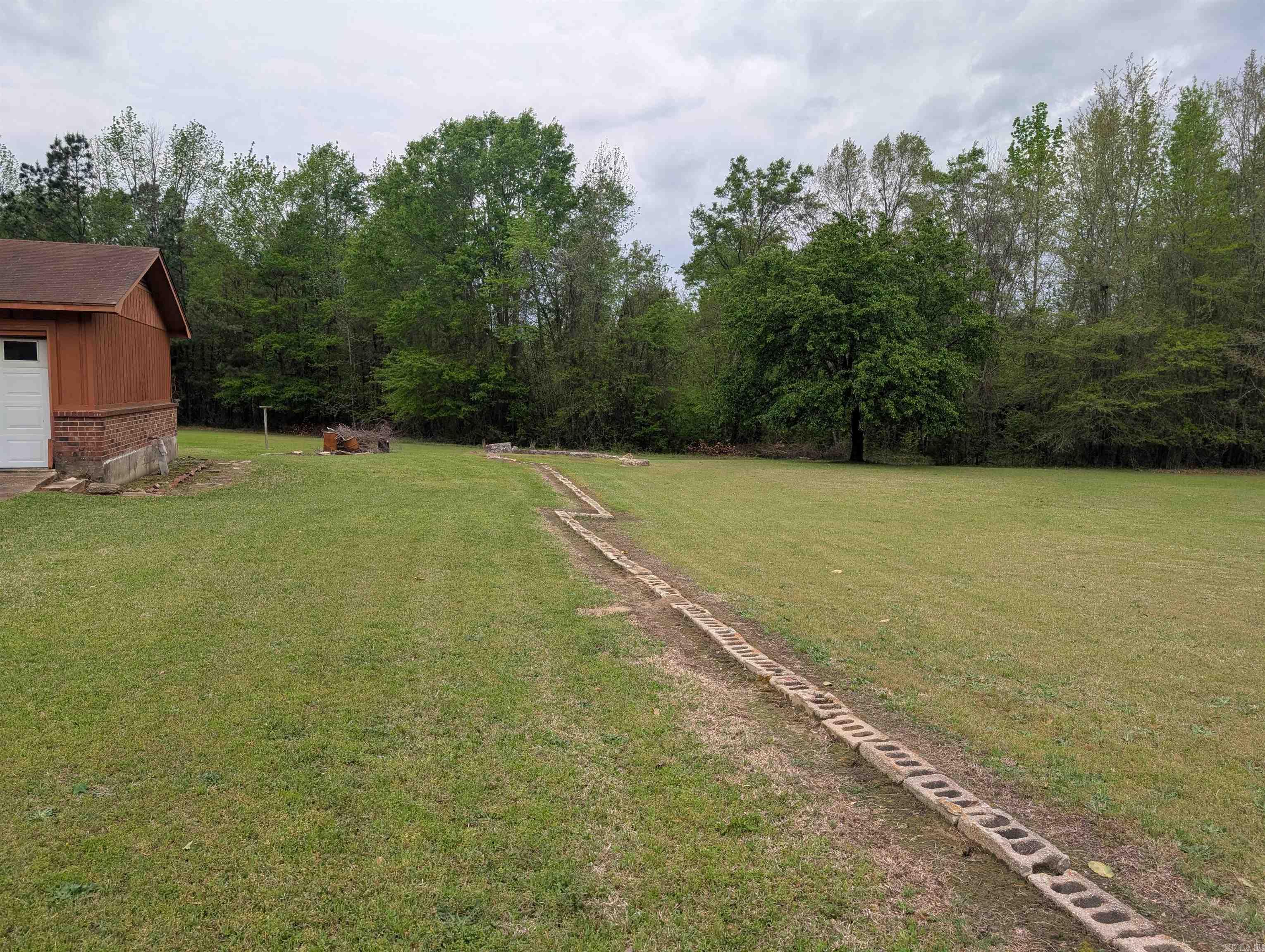 3062  Mount Holly Rd  Camden, AR