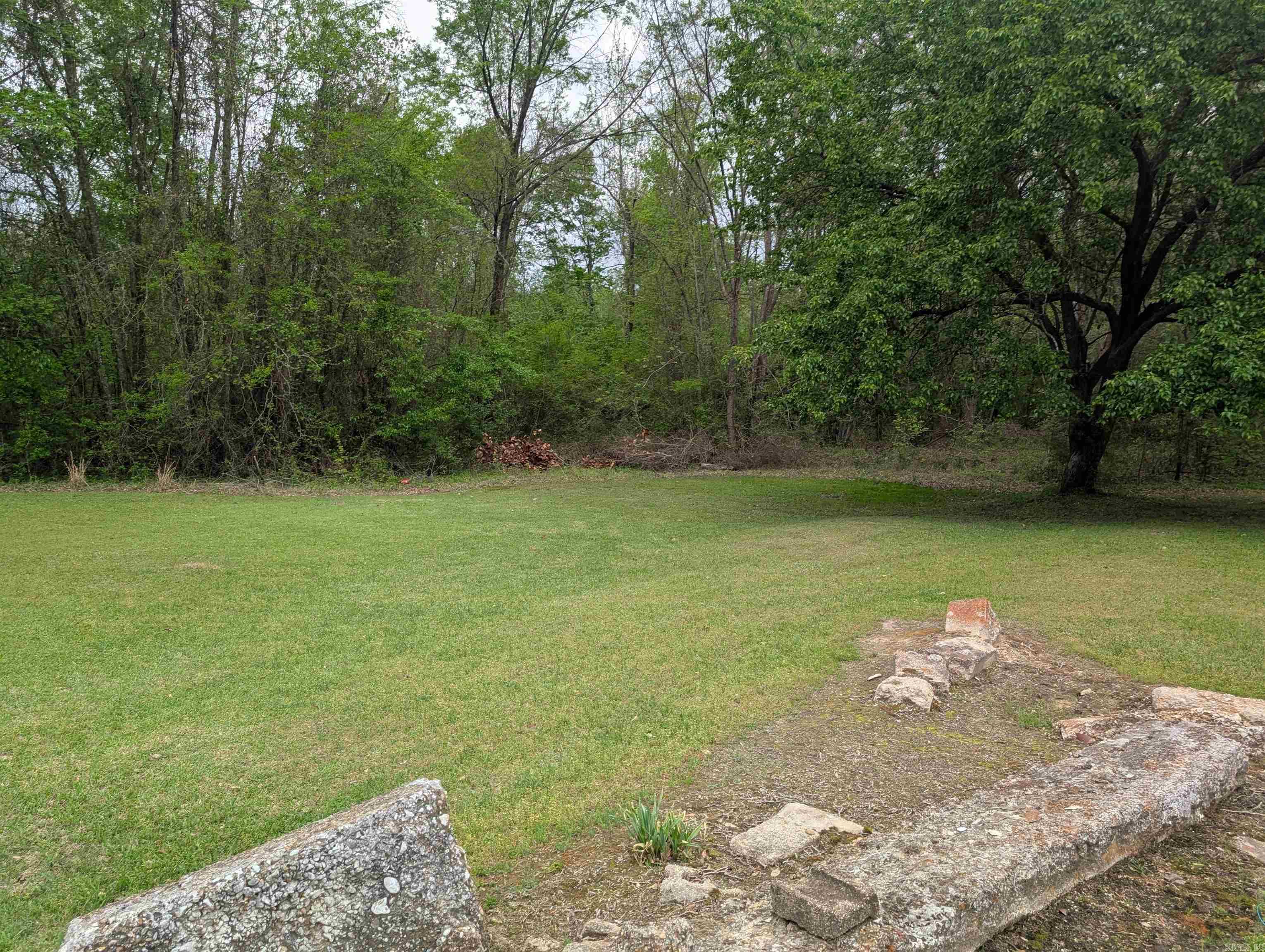 3062  Mount Holly Rd  Camden, AR