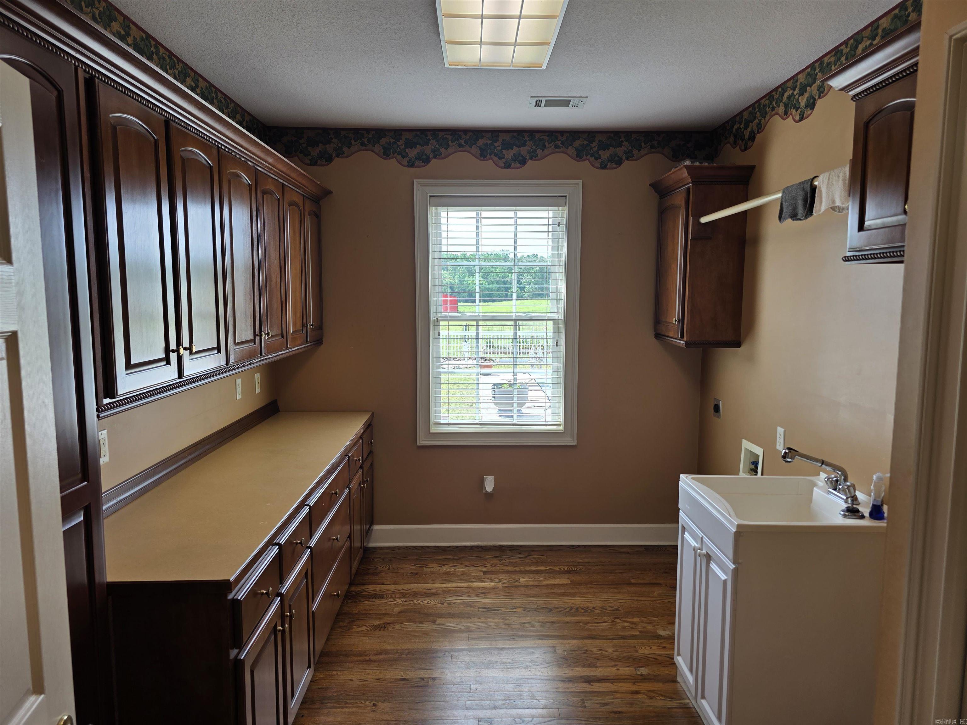 4405  Peachtree  Jonesboro, AR